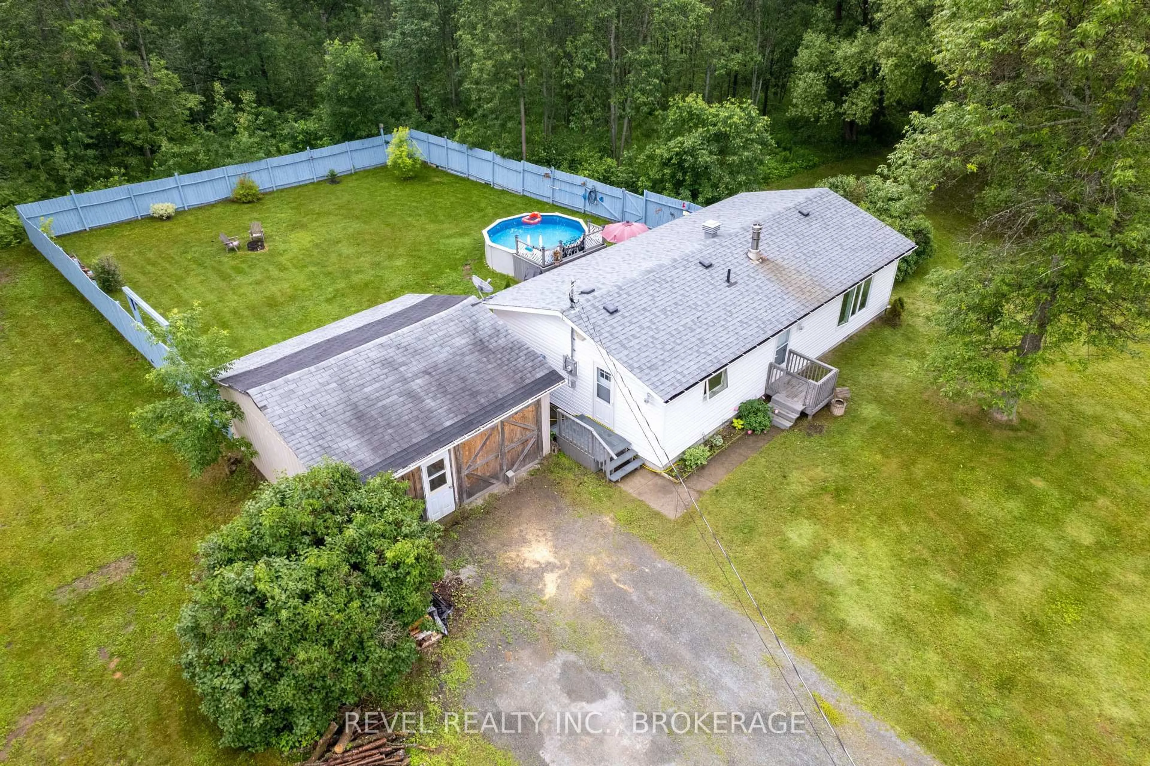 A pic from outside/outdoor area/front of a property/back of a property/a pic from drone, building for 62 Highway 17 Highway, Spanish Ontario P0P 2A0