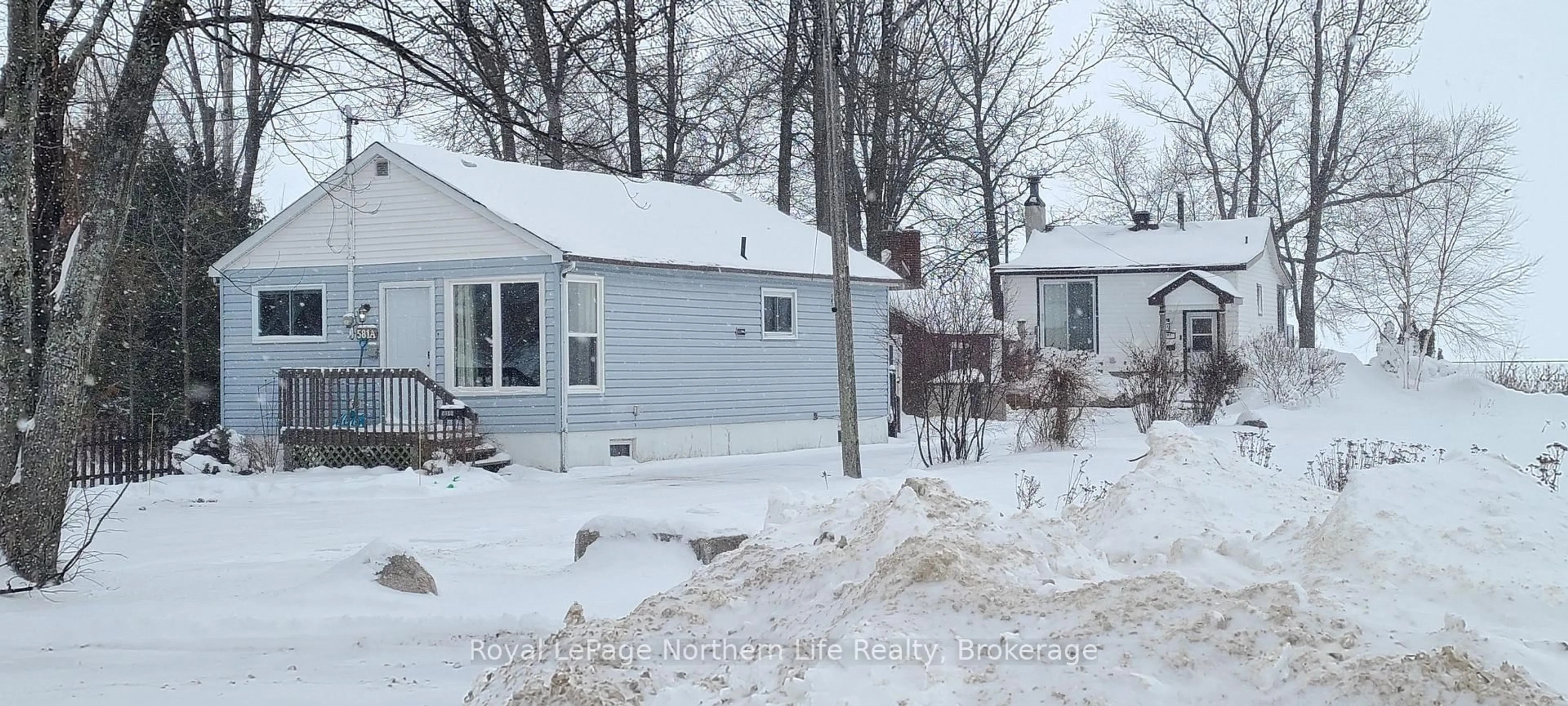 Unknown for 581 Banner Ave, North Bay Ontario P1A 1X7