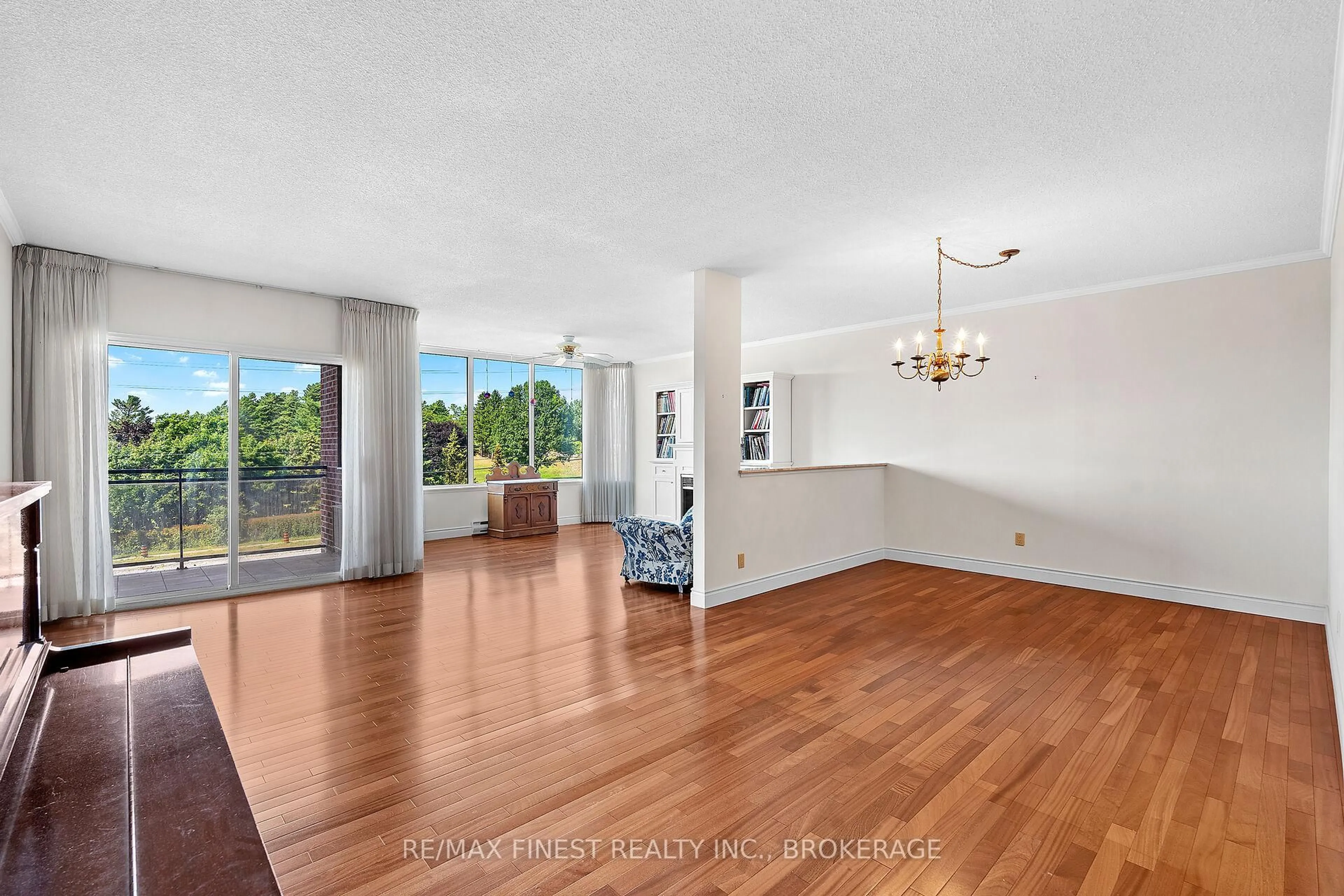 Unknown for 1000 King St #302, Kingston Ontario K7M 8H3