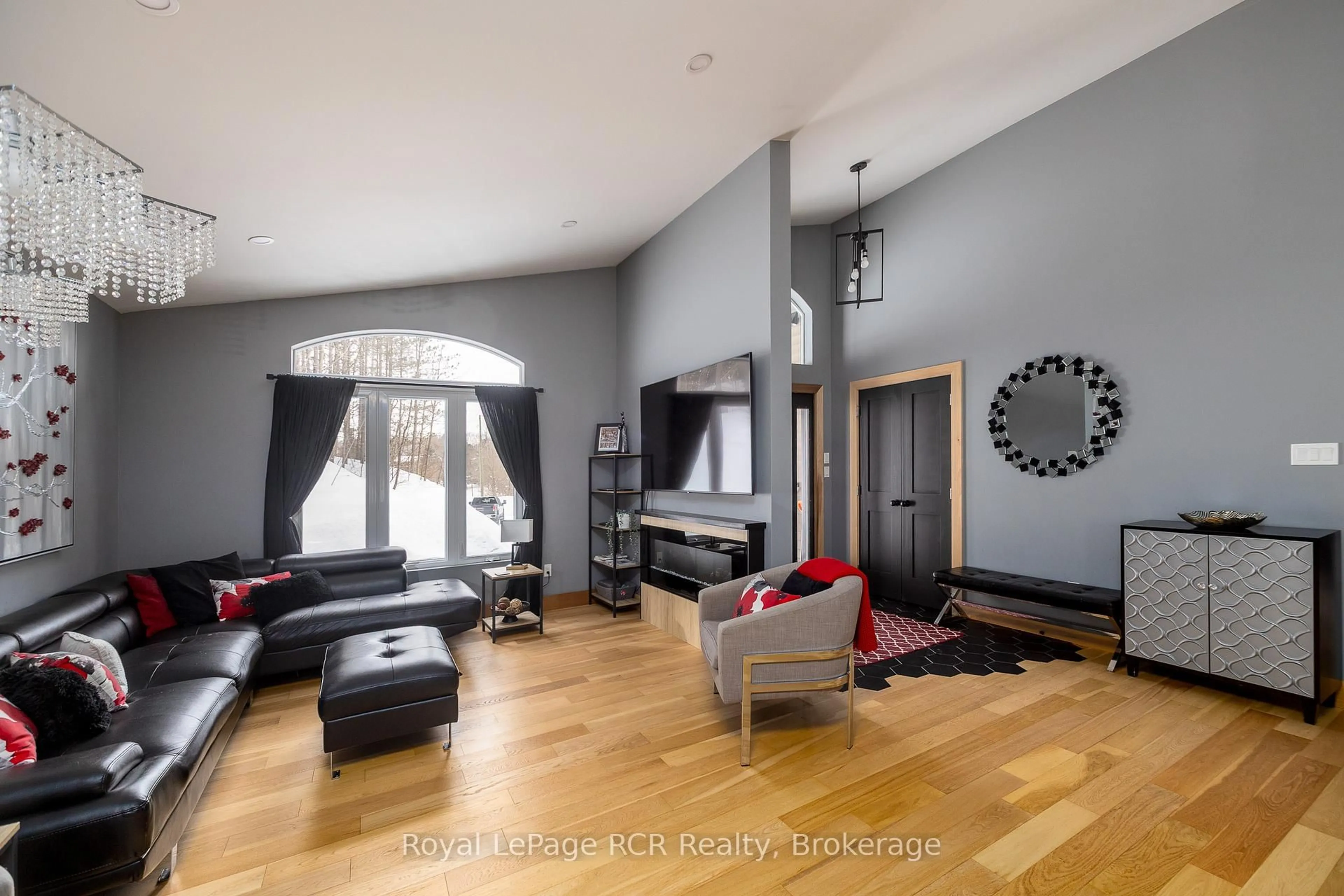 Living room with furniture, unknown for 167 Prince St, Grey Highlands Ontario N0C 1K0