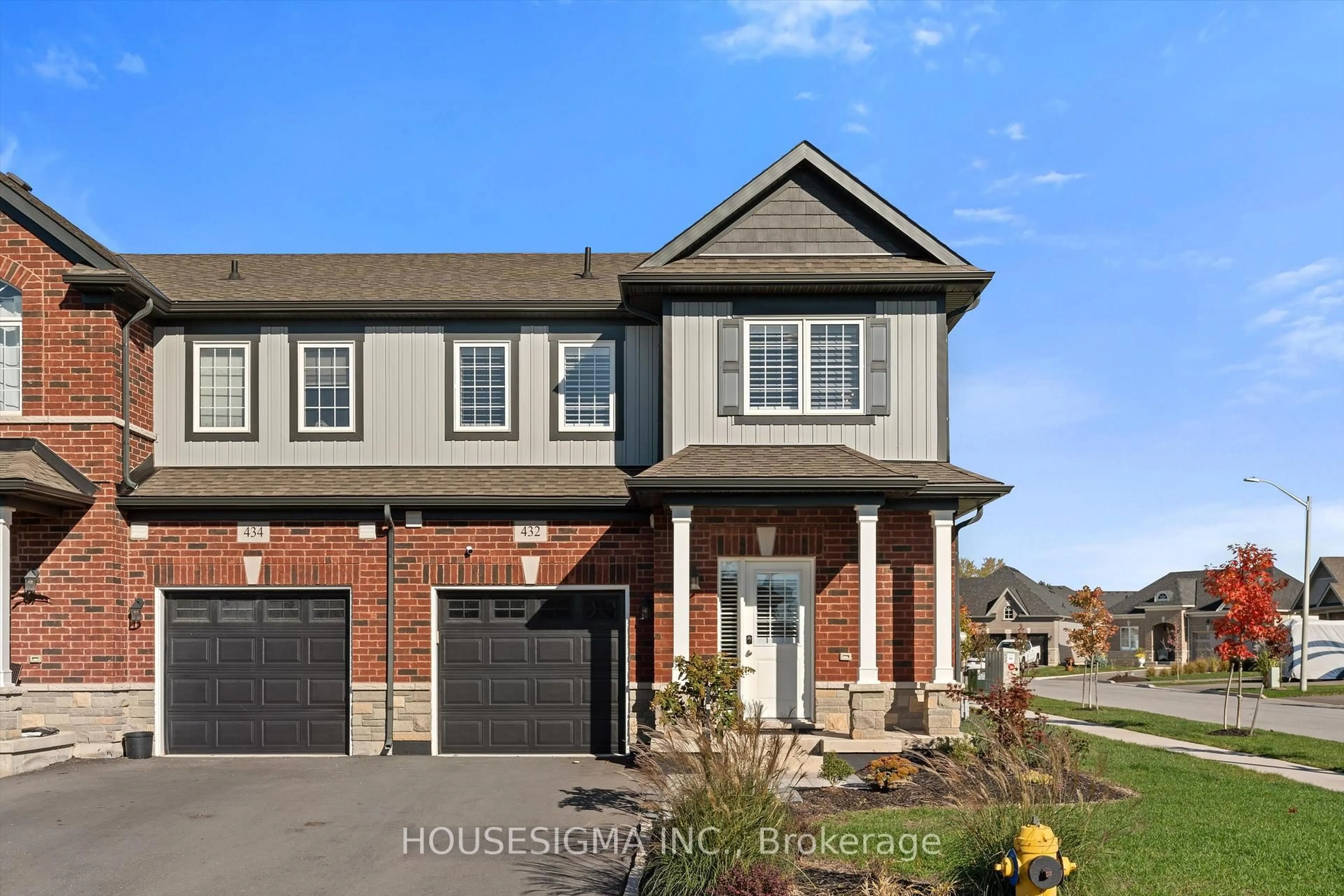 Home with brick exterior material, street for 432 Viking St, Fort Erie Ontario L2A 0E3