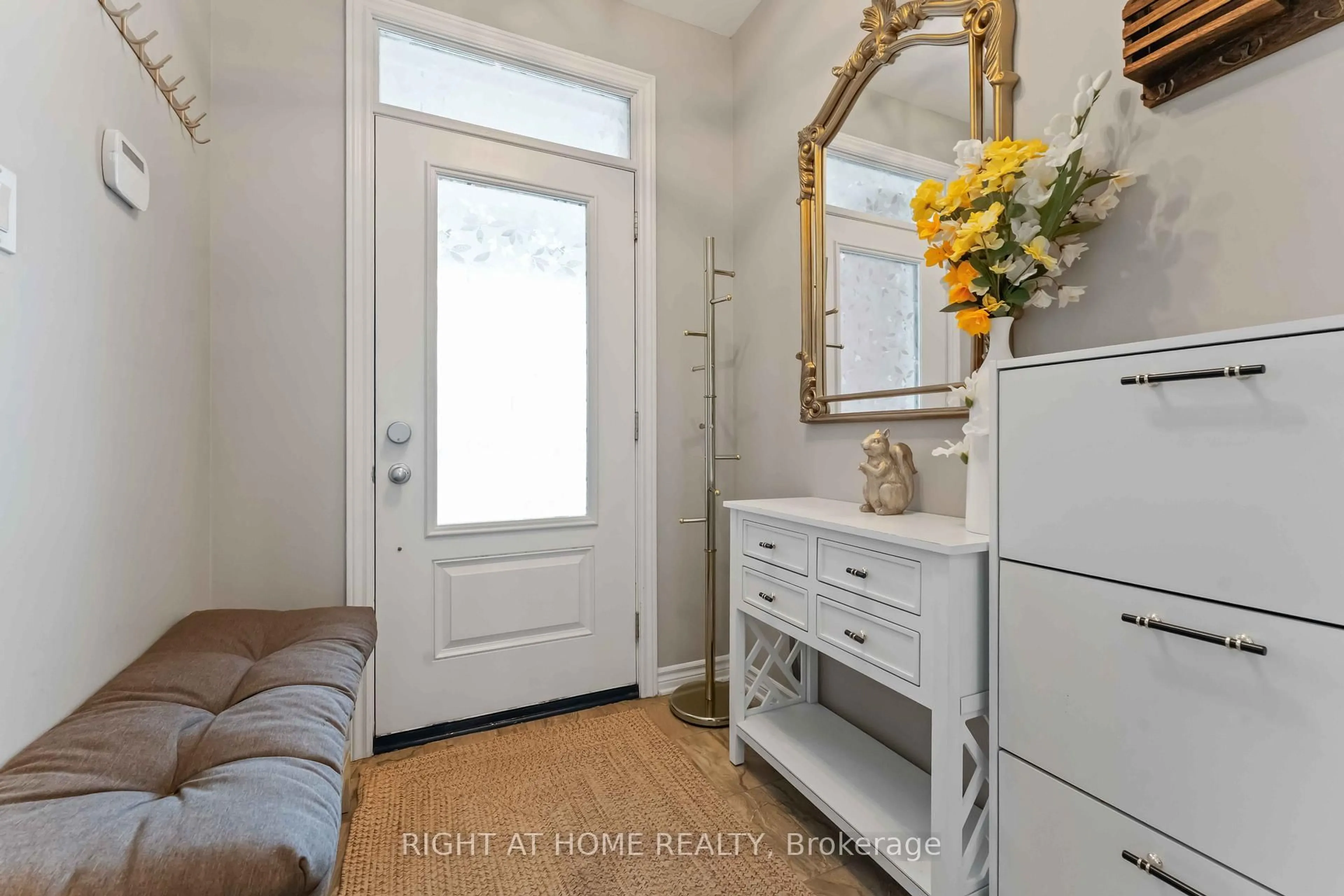 Indoor entryway for 248 Maygrass Way, Ottawa Ontario K2S 2K9