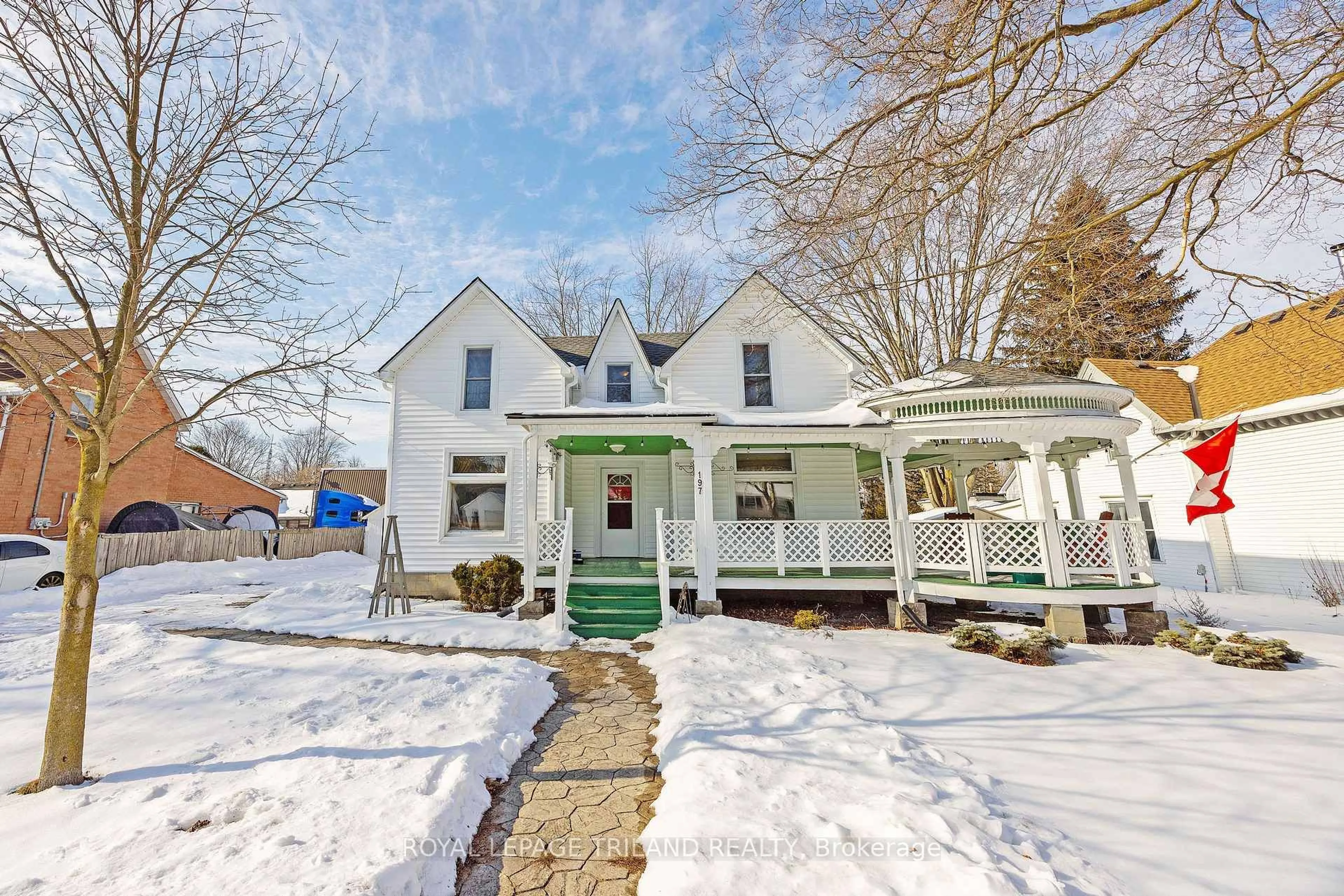 A pic from outside/outdoor area/front of a property/back of a property/a pic from drone, street for 197 Main St, West Elgin Ontario N0L 2P0