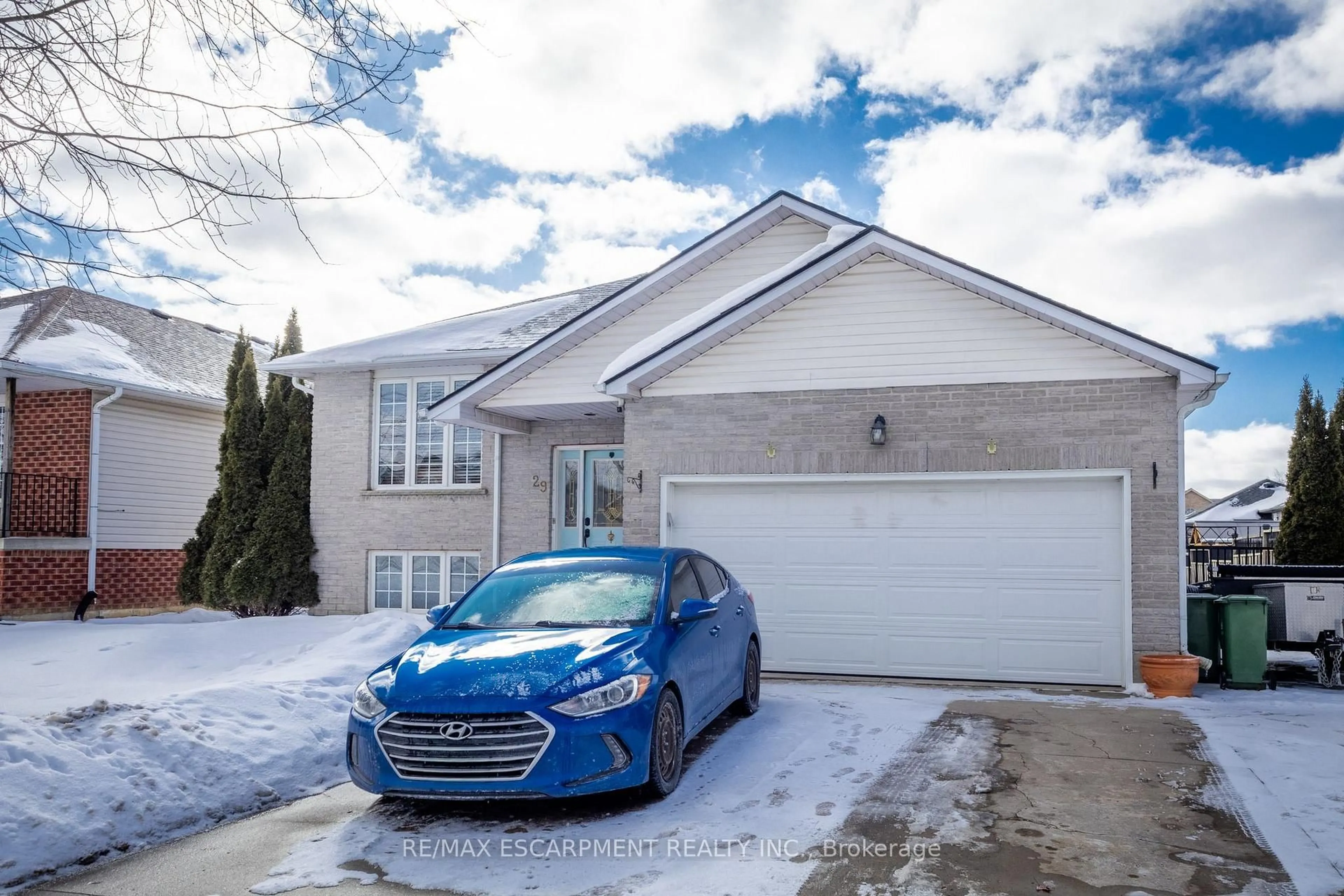 Unknown for 29 Longview Crt, Hamilton Ontario L0R 1W0