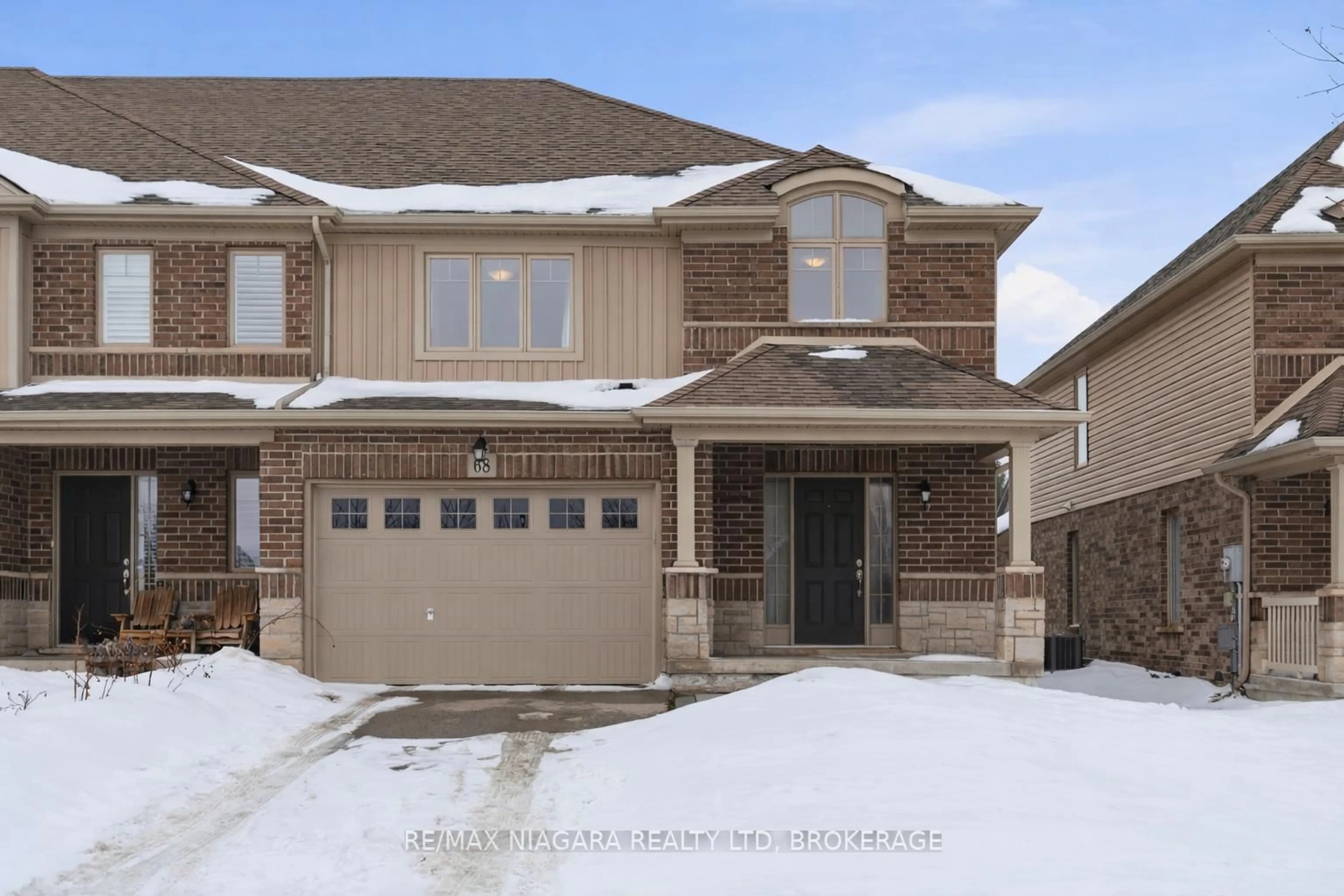 Home with brick exterior material, street for 68 Abbott Pl, Pelham Ontario L0S 1E5