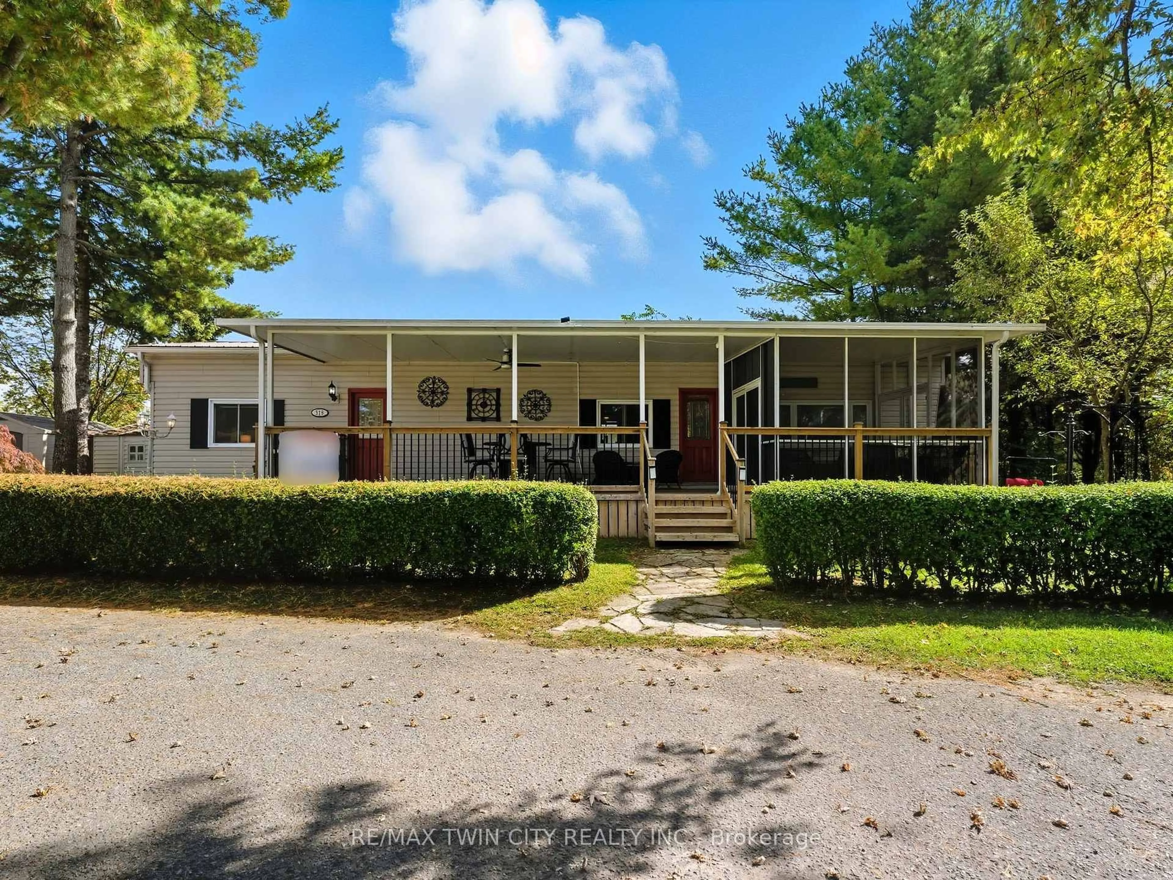 Unknown for 673 BRANT WATERLOO Rd #518, North Dumfries Ontario N0B 1E0