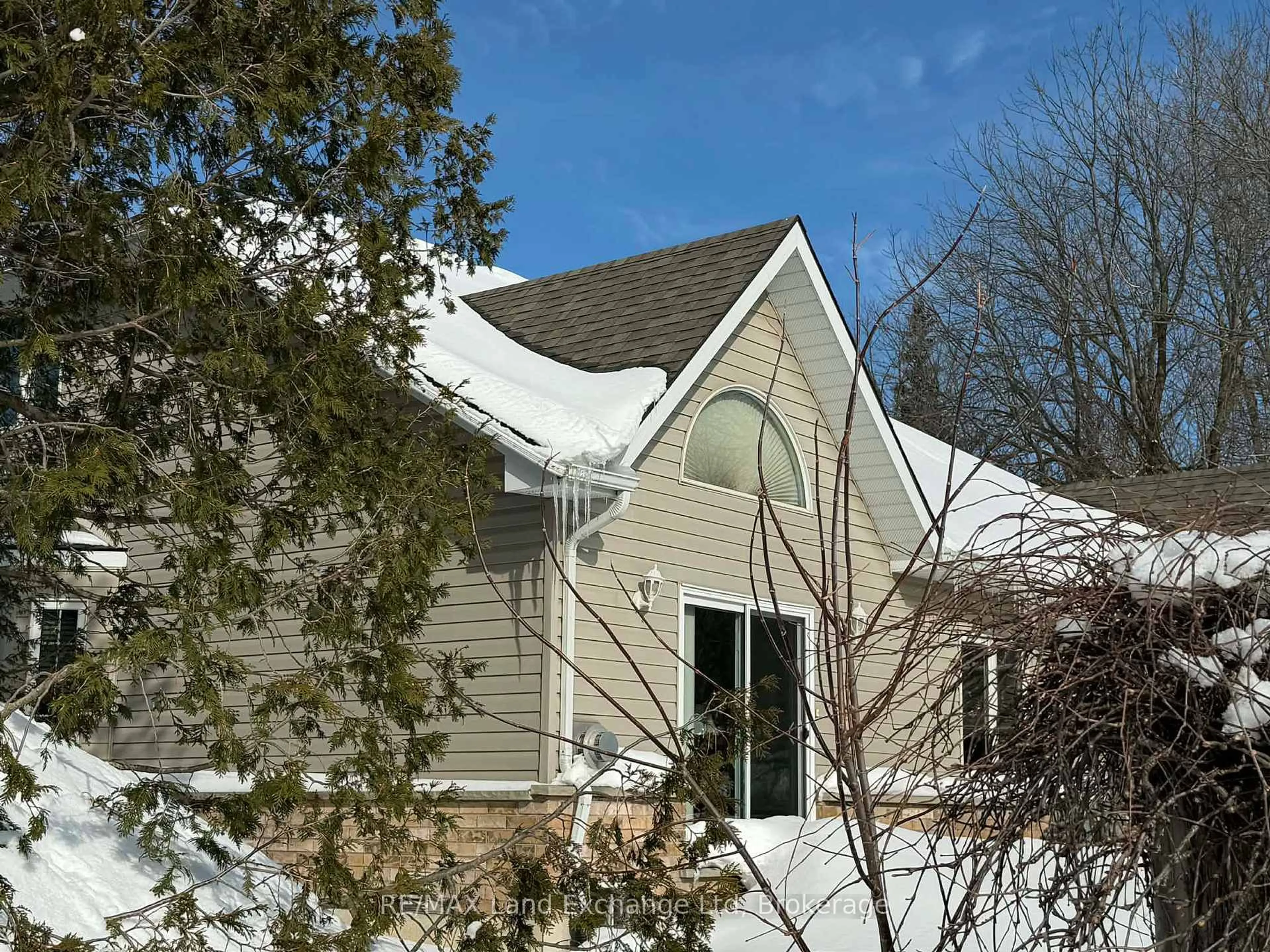 Home with vinyl exterior material, street for 855 Princes St #19, Kincardine Ontario N2Z 1Z2