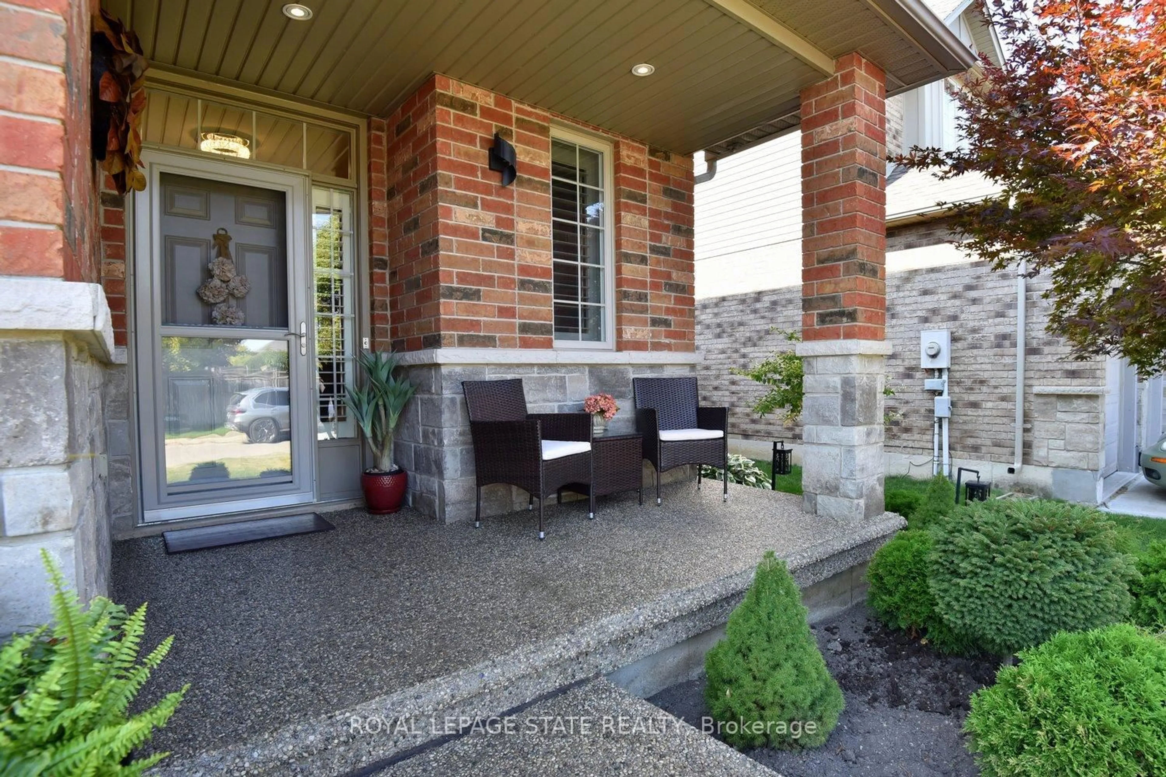 Unknown for 12 Degrow Cres, Hamilton Ontario L0R 1C0