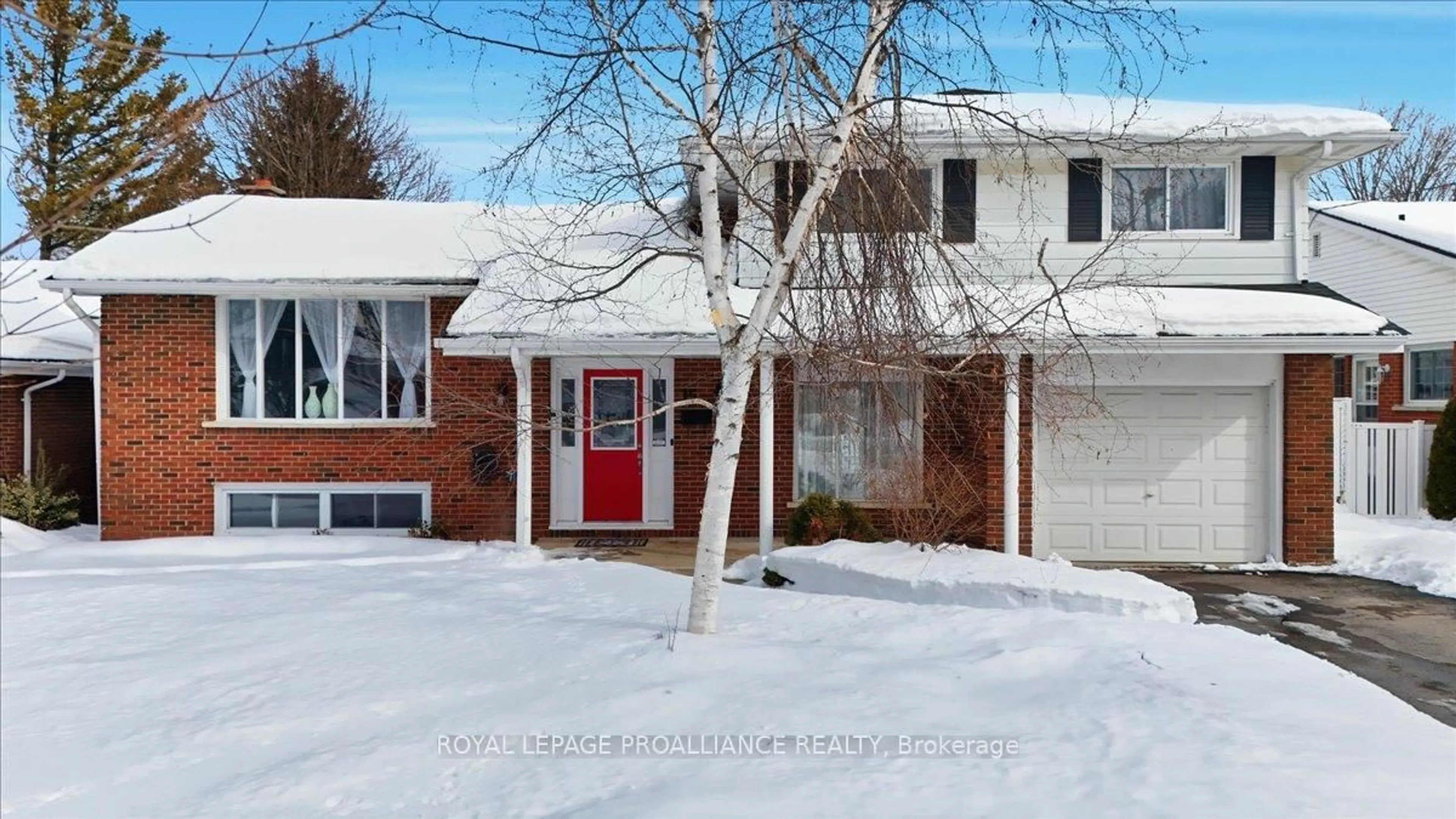 Home with brick exterior material, street for 15 Thorncliffe Dr, Belleville Ontario K8P 4L3