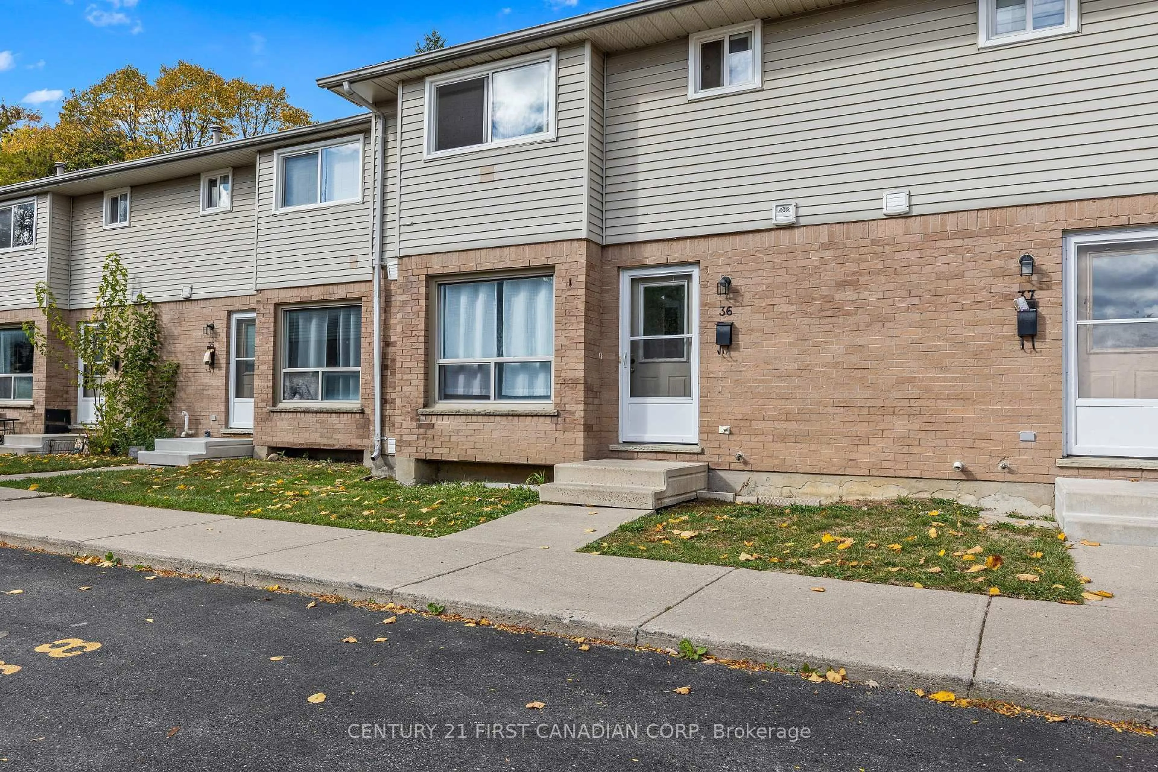 Unknown for 595 THIRD St #36, London East Ontario N6B 1R4