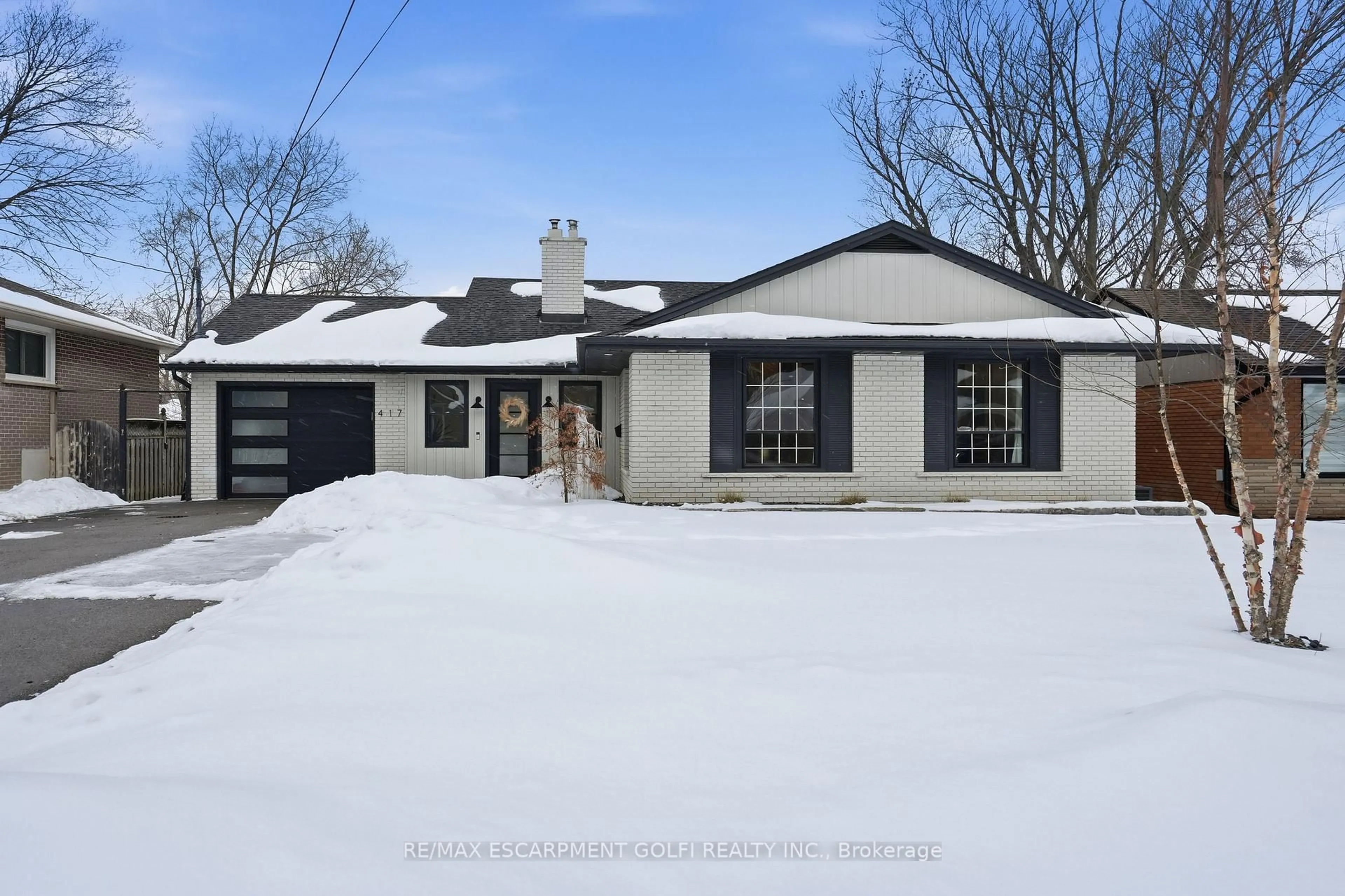 Unknown for 417 Elizabeth St, Grimsby Ontario L3M 3K9