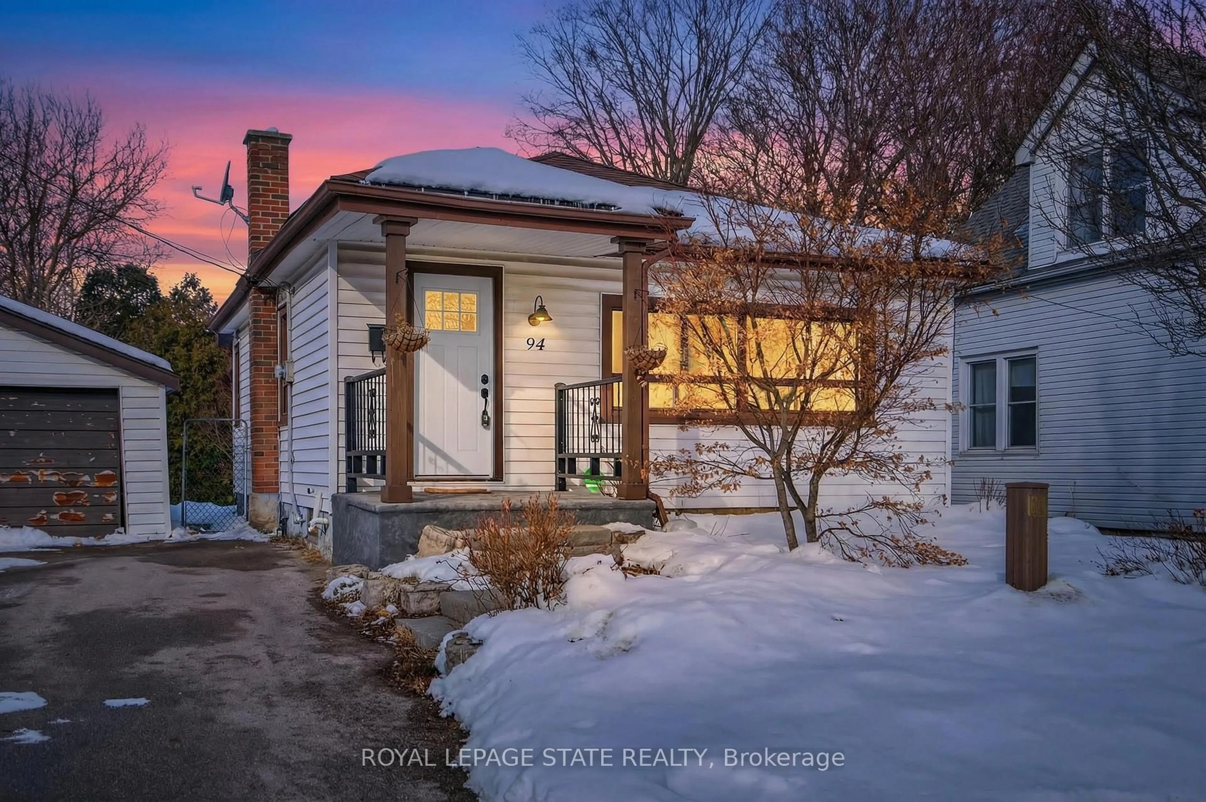 Home with brick exterior material, street for 94 Emerson St, Hamilton Ontario L8S 2X6