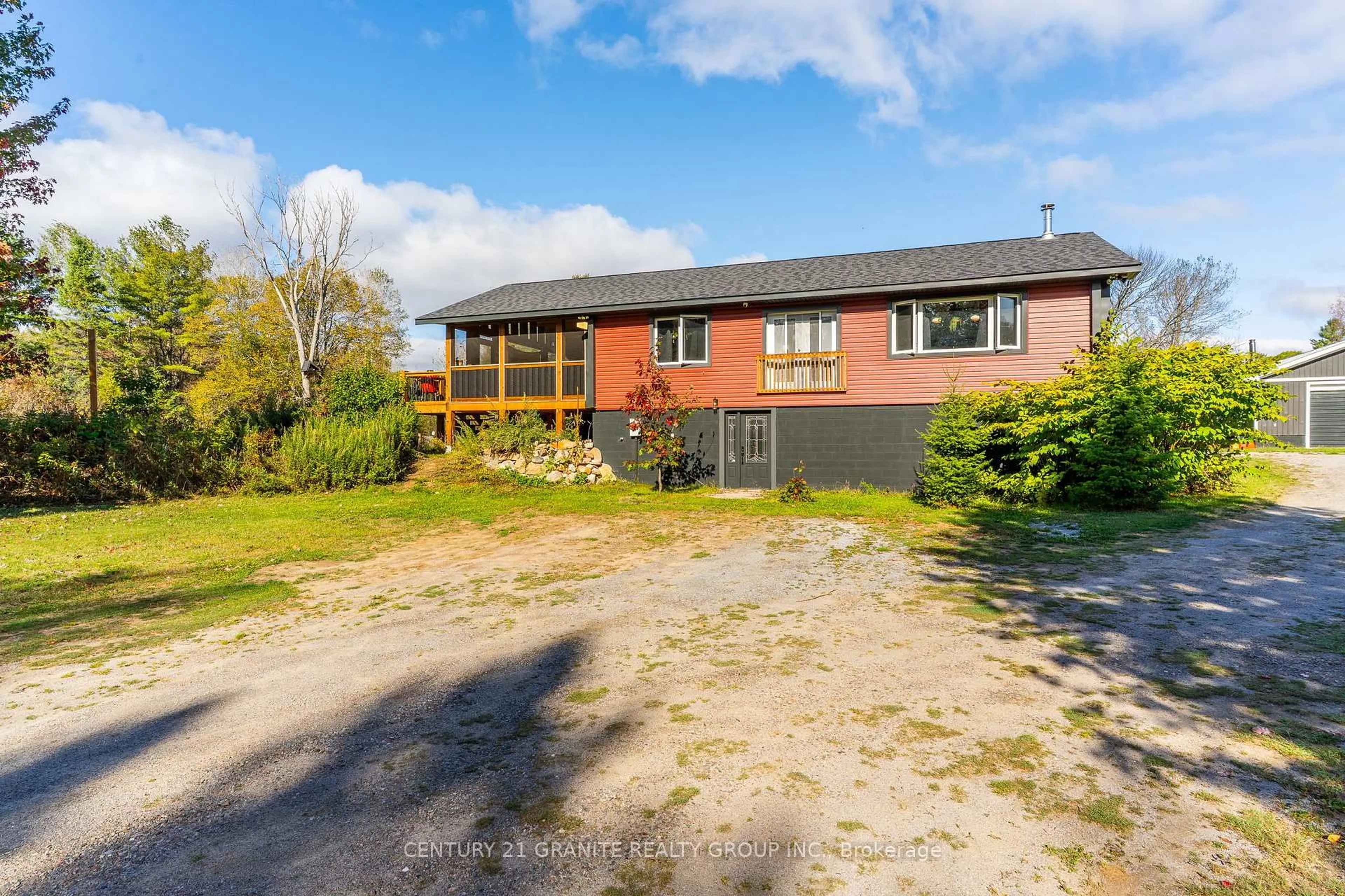 A pic from outside/outdoor area/front of a property/back of a property/a pic from drone, building for 1016 Eureka Rd, Highlands East Ontario K0M 1R0