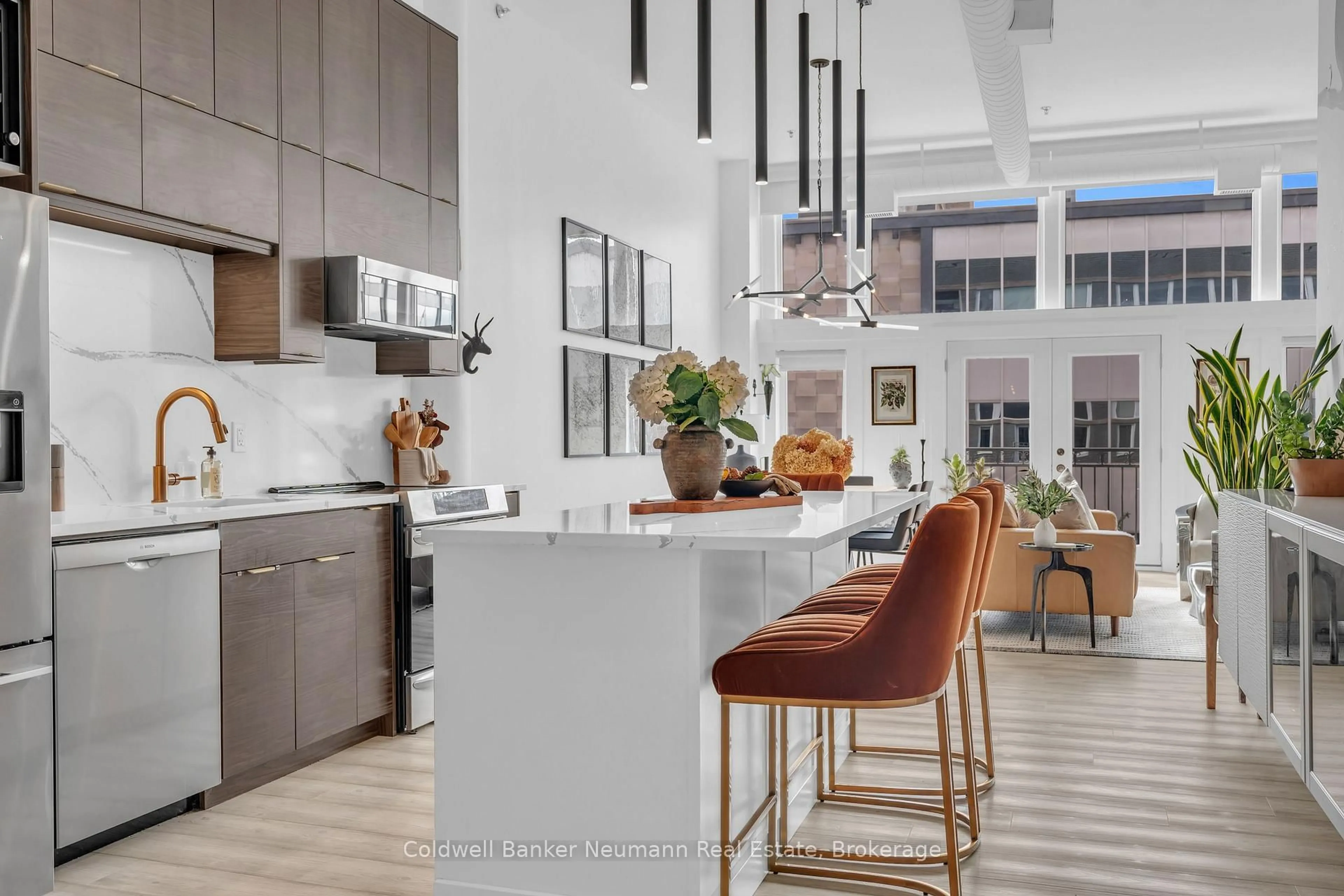 Open concept kitchen, ceramic/tile floor for 276 King St #205, Kitchener Ontario N2G 1B6