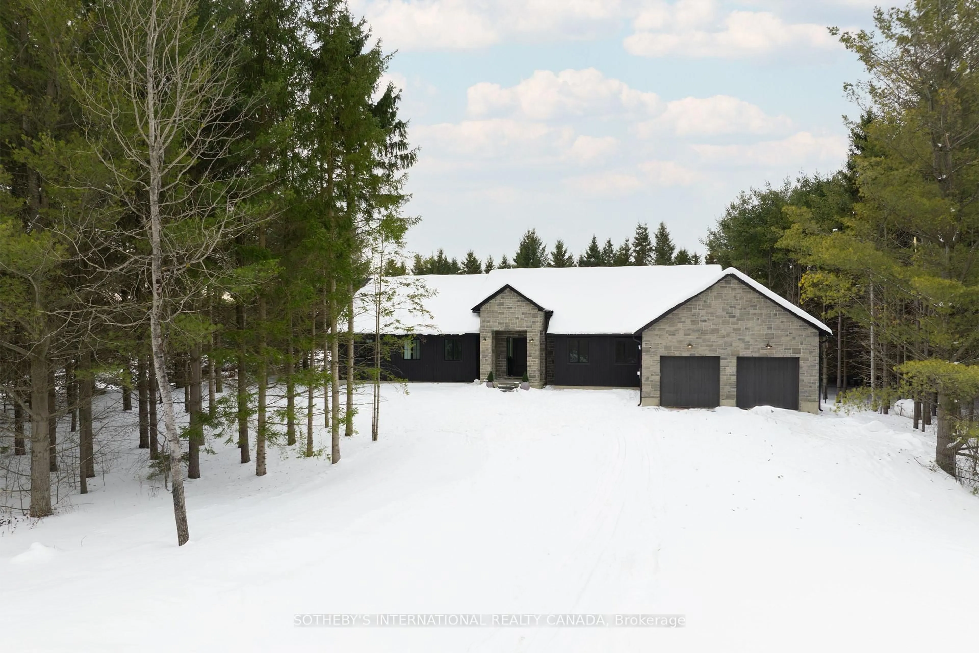 A pic from outside/outdoor area/front of a property/back of a property/a pic from drone, forest/trees view for 4640 Nassagaweya-Puslinch Townline, Puslinch Ontario L0P 1J0