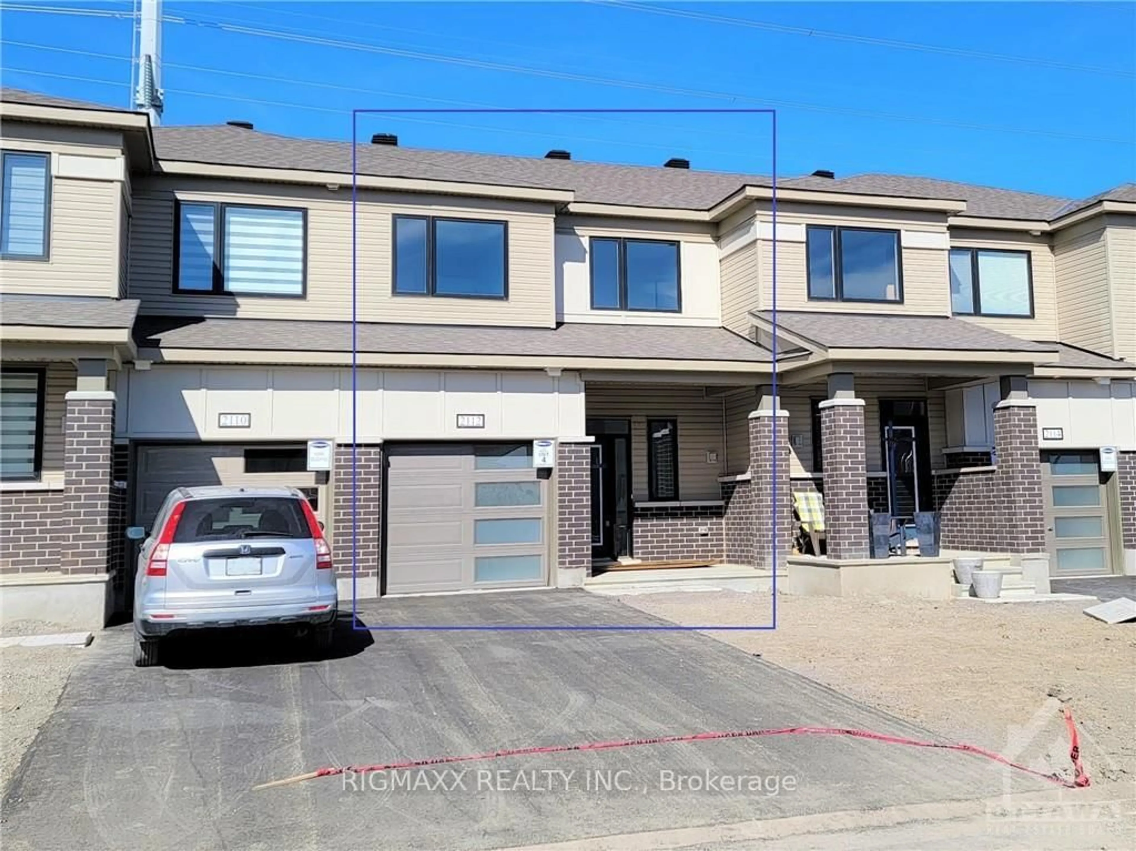 Unknown for 2112 Winsome Terr, Orleans Ontario K4A 5N1