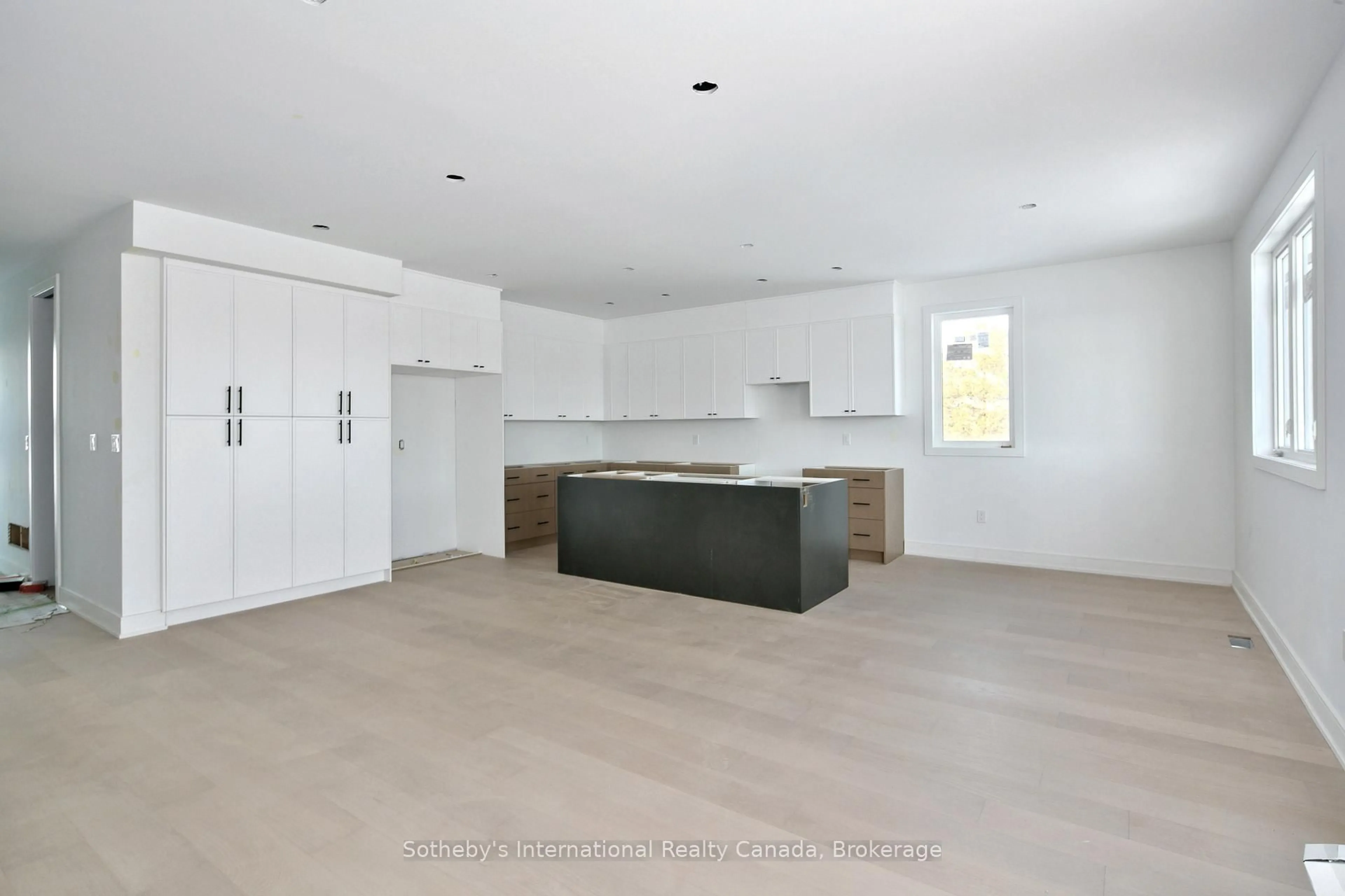 Open concept kitchen, unknown for 152 EQUALITY Dr, Meaford Ontario N4L 0B5