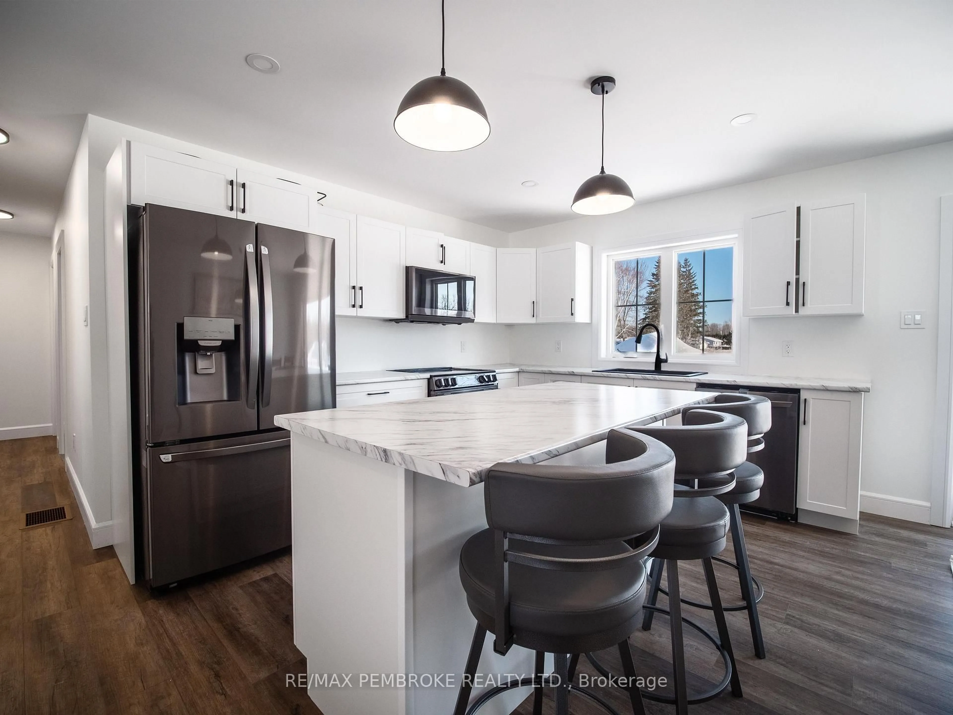 Open concept kitchen, unknown for 62 Eddy Cres, Pembroke Ontario K8A 0M1