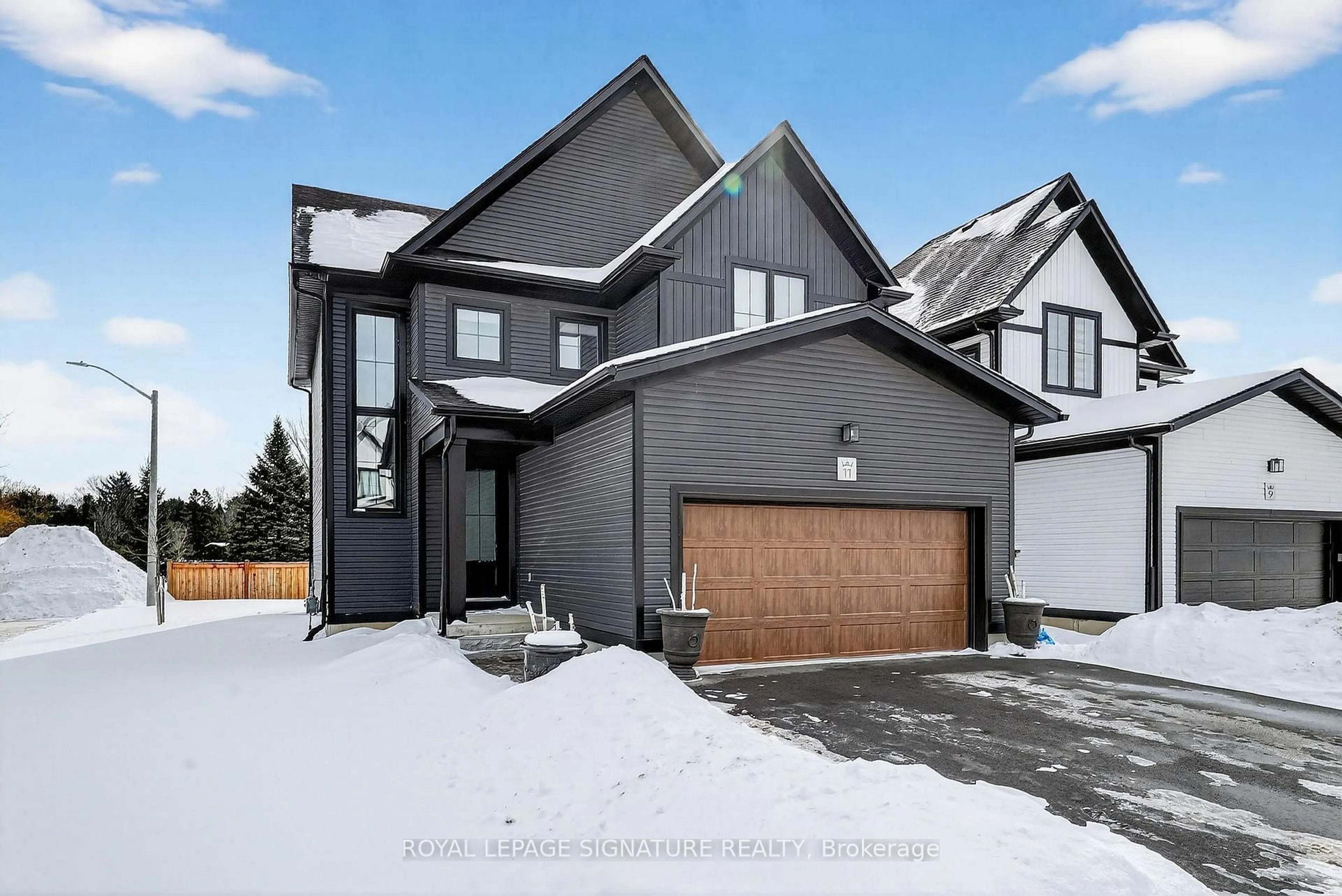 Home with brick exterior material, street for 297 Whiting St #11, Ingersoll Ontario N5C 3W5