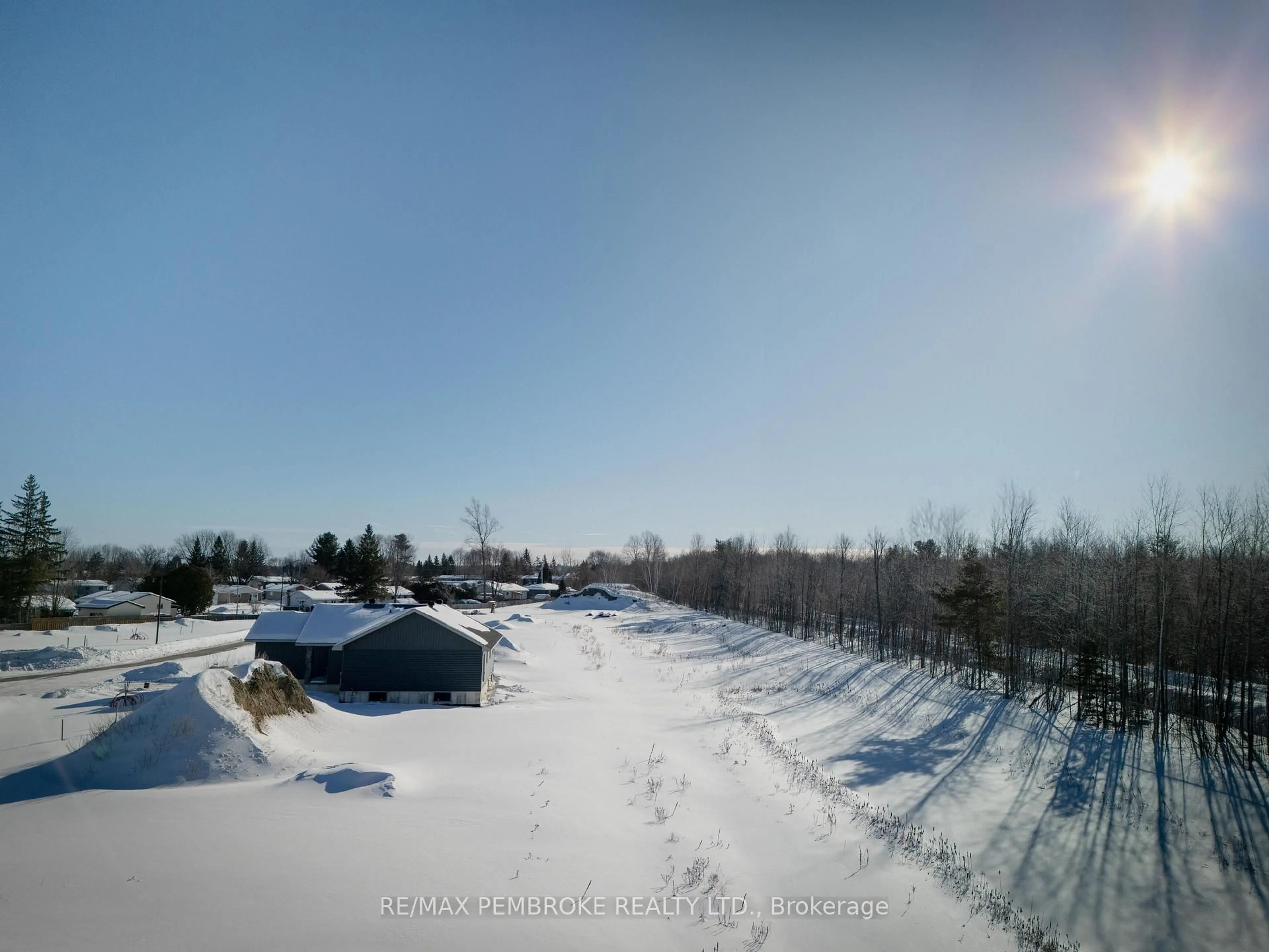 A pic from outside/outdoor area/front of a property/back of a property/a pic from drone, unknown for 13 Eddy Cres, Pembroke Ontario K8A 0M1