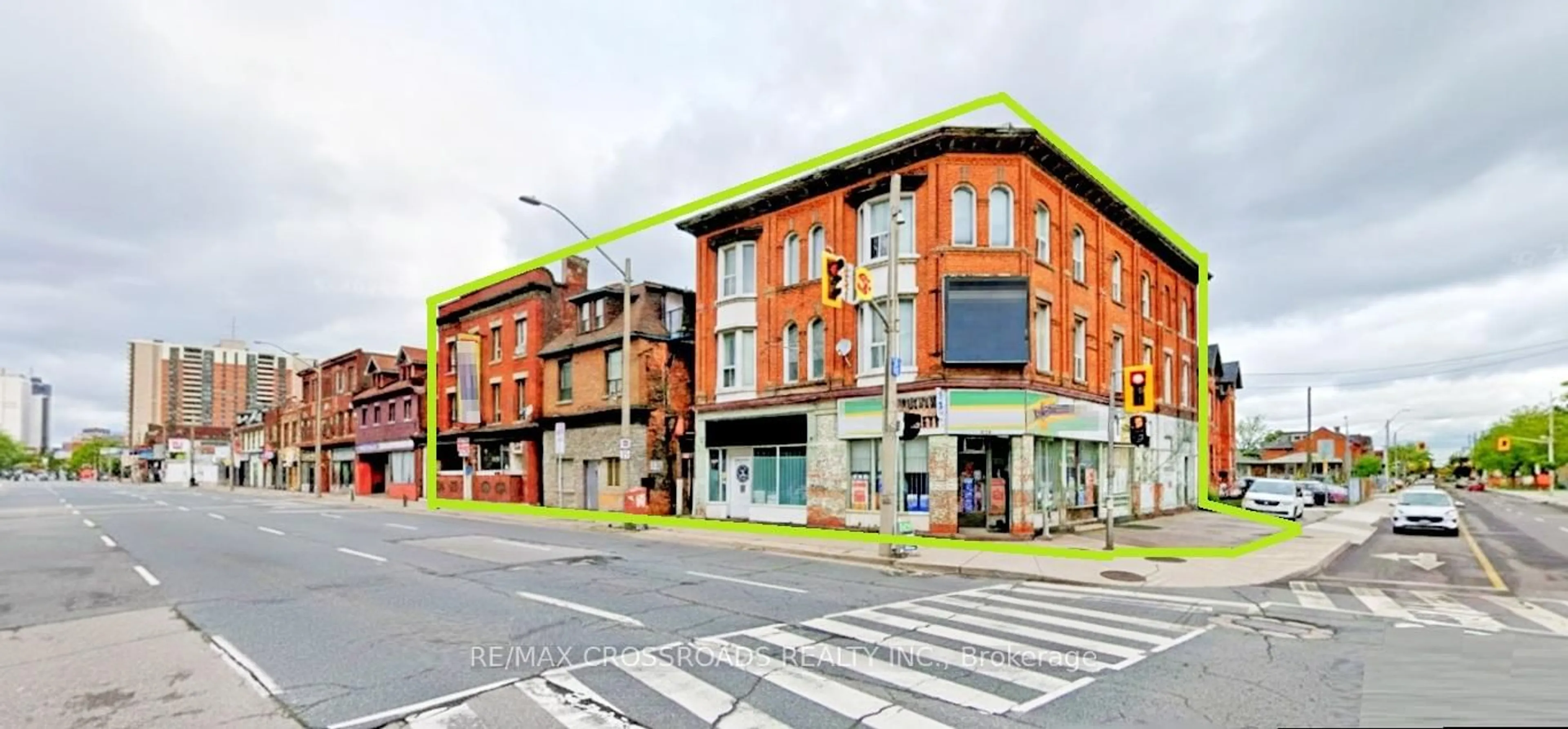 Unknown for 657 King St, Hamilton Ontario L8N 1E5