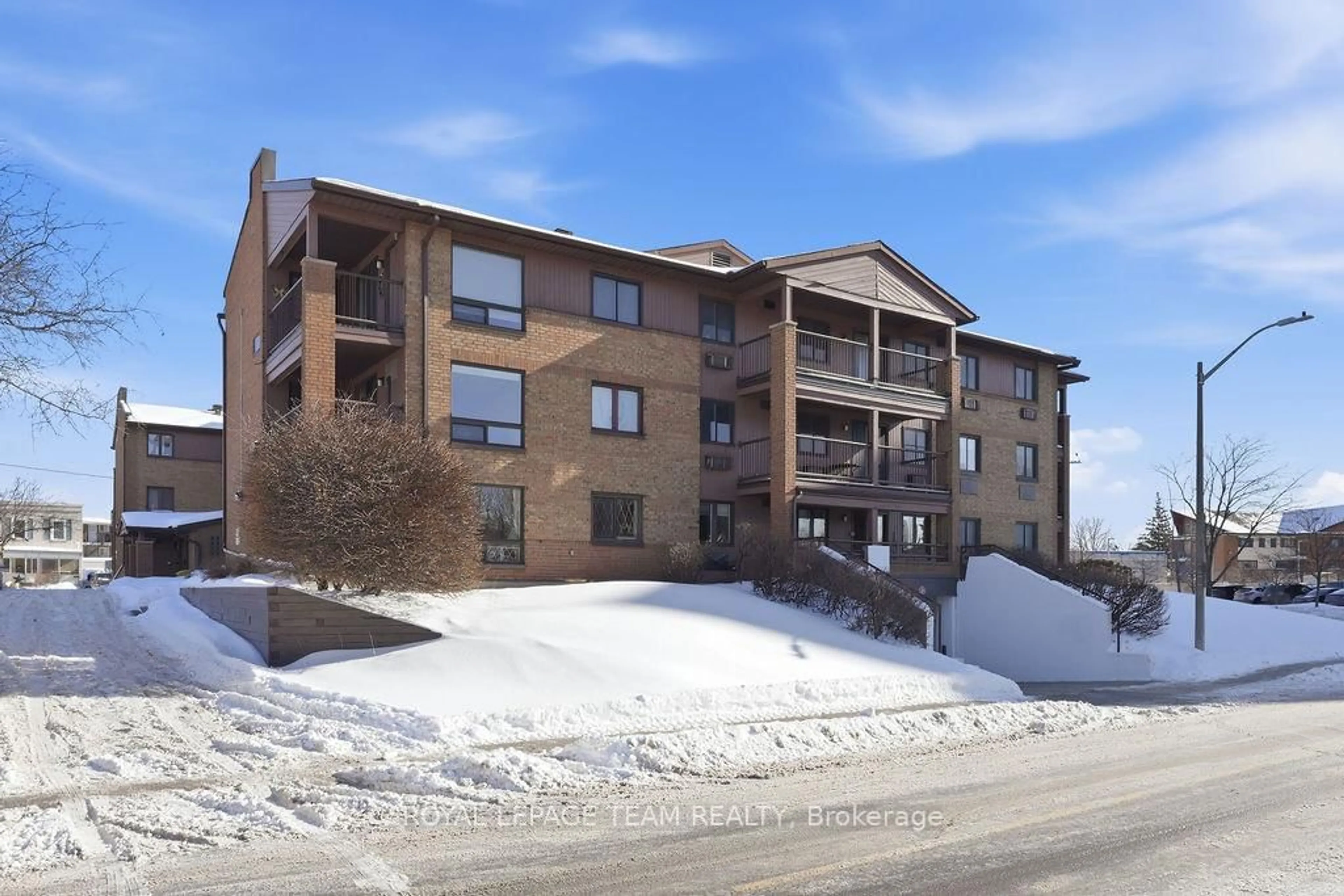 Unknown for 316 Savard Ave #212, Ottawa Ontario K1L 7S2