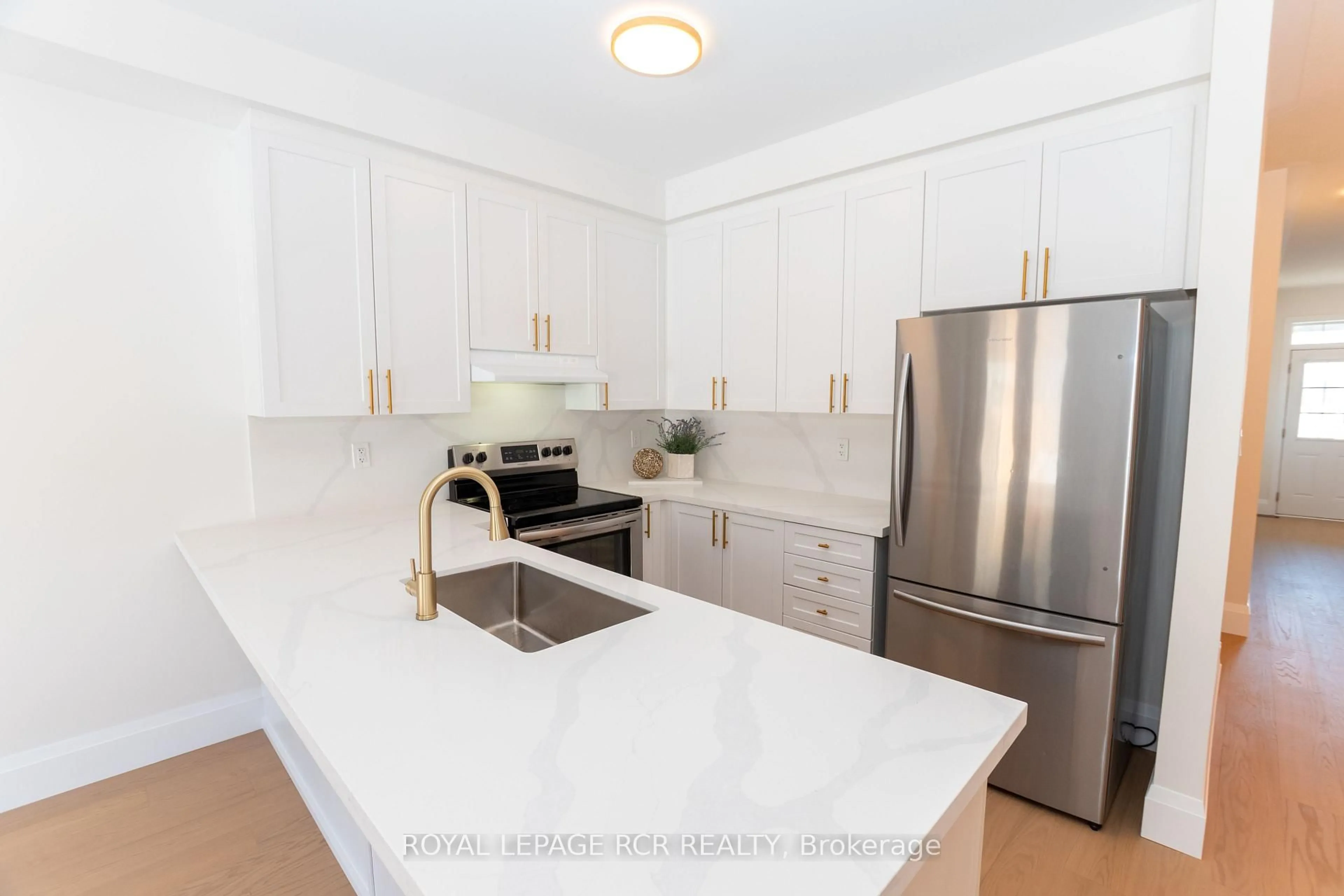Open concept kitchen, unknown for 206 Barnett Dr, Shelburne Ontario L9V 3X1