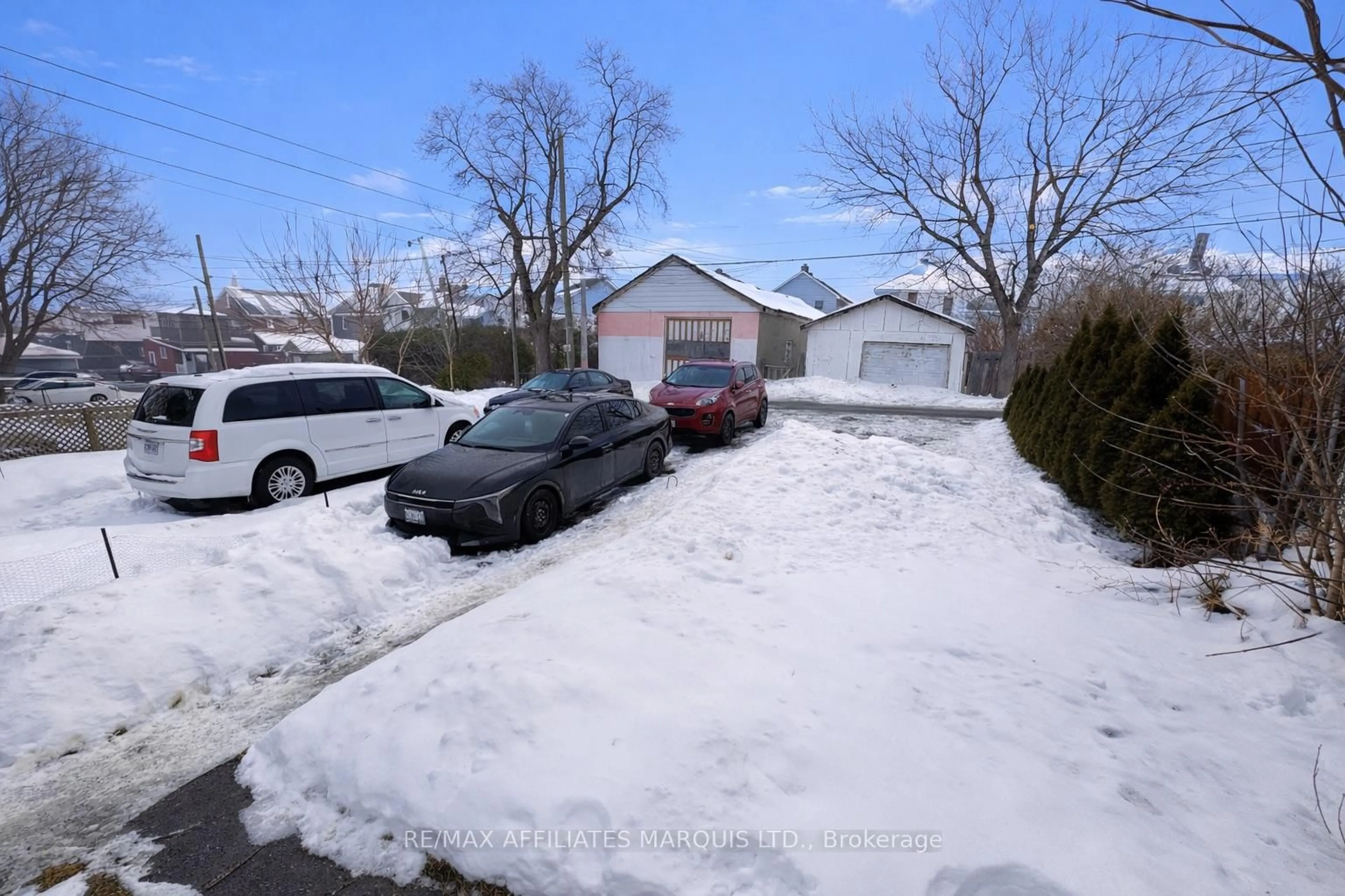 Unknown for 120-120A Guy St, Cornwall Ontario K6H 4T8