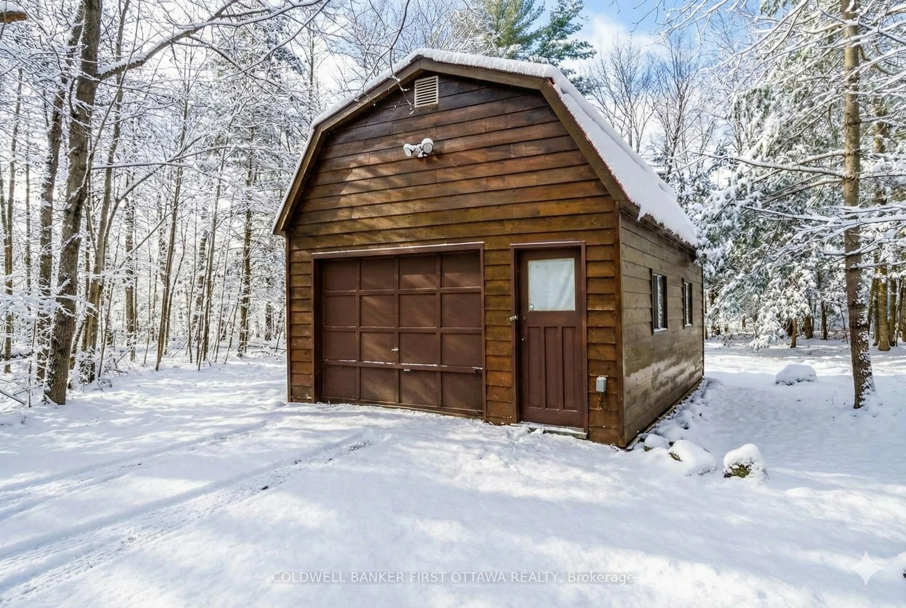 Shed for 1102 EBBS BAY Rd, Carleton Place Ontario K7C 0C5