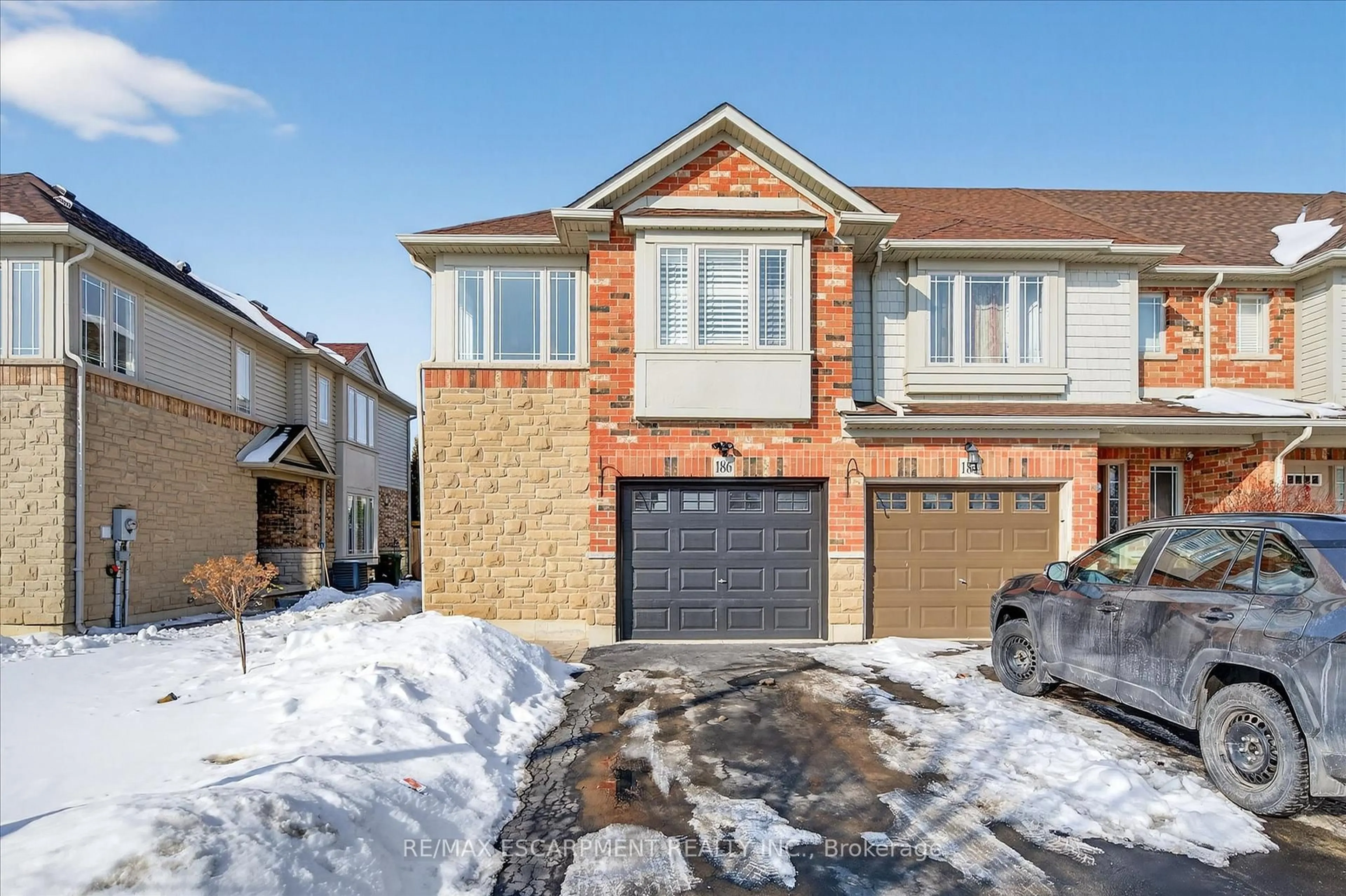 Home with brick exterior material, street for 186 Great Oak Tr, Hamilton Ontario L0R 1C0