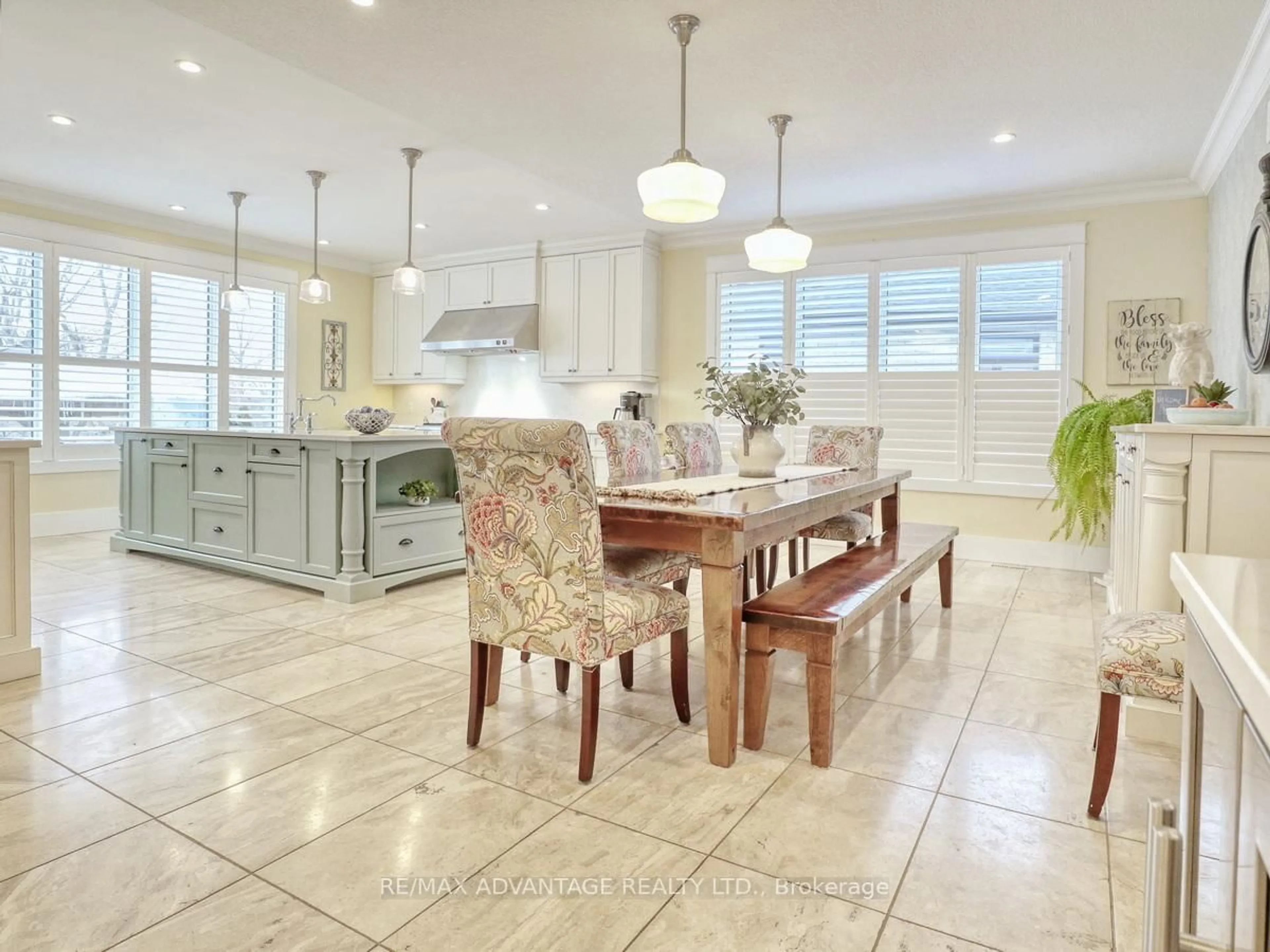 Open concept kitchen, ceramic/tile floor for 1544 Privet Pl, London North Ontario N5X 0E7