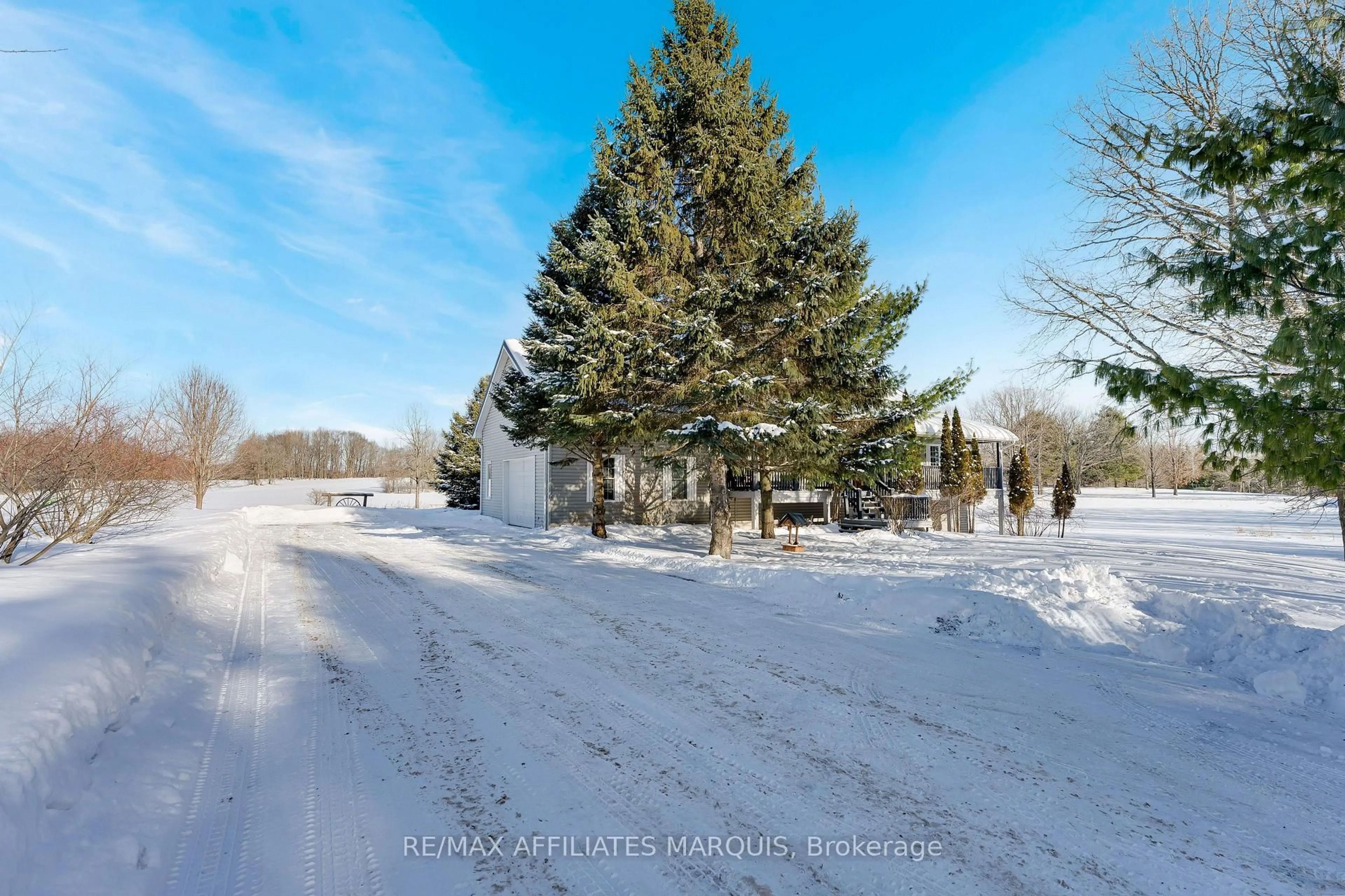 A pic from outside/outdoor area/front of a property/back of a property/a pic from drone, unknown for 63 Sunny Side Rd, Rideau Lakes Ontario K0G 1X0