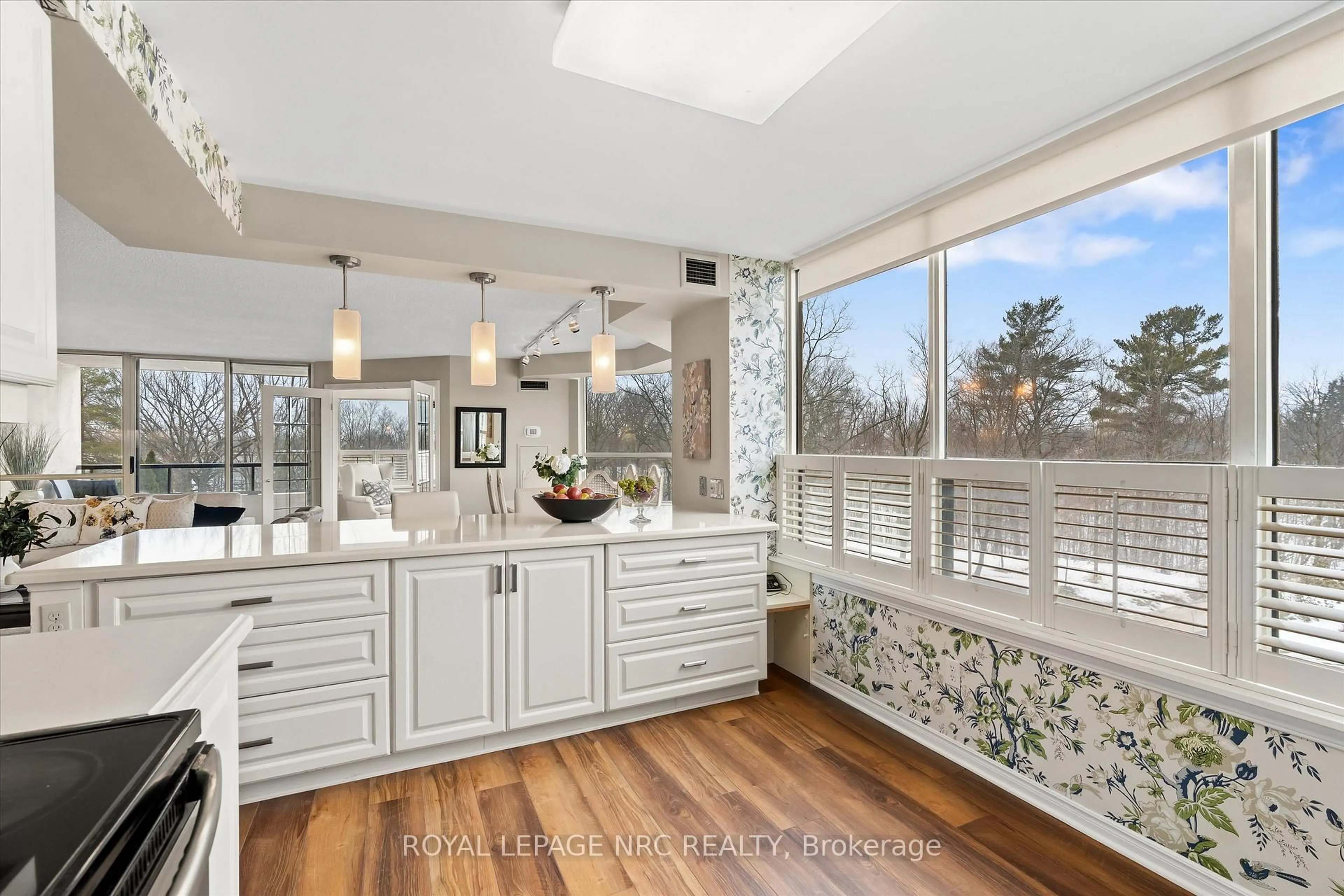 Open concept kitchen, ceramic/tile floor for 3 Towering Hts Blvd #303, St. Catharines Ontario L2T 4A4