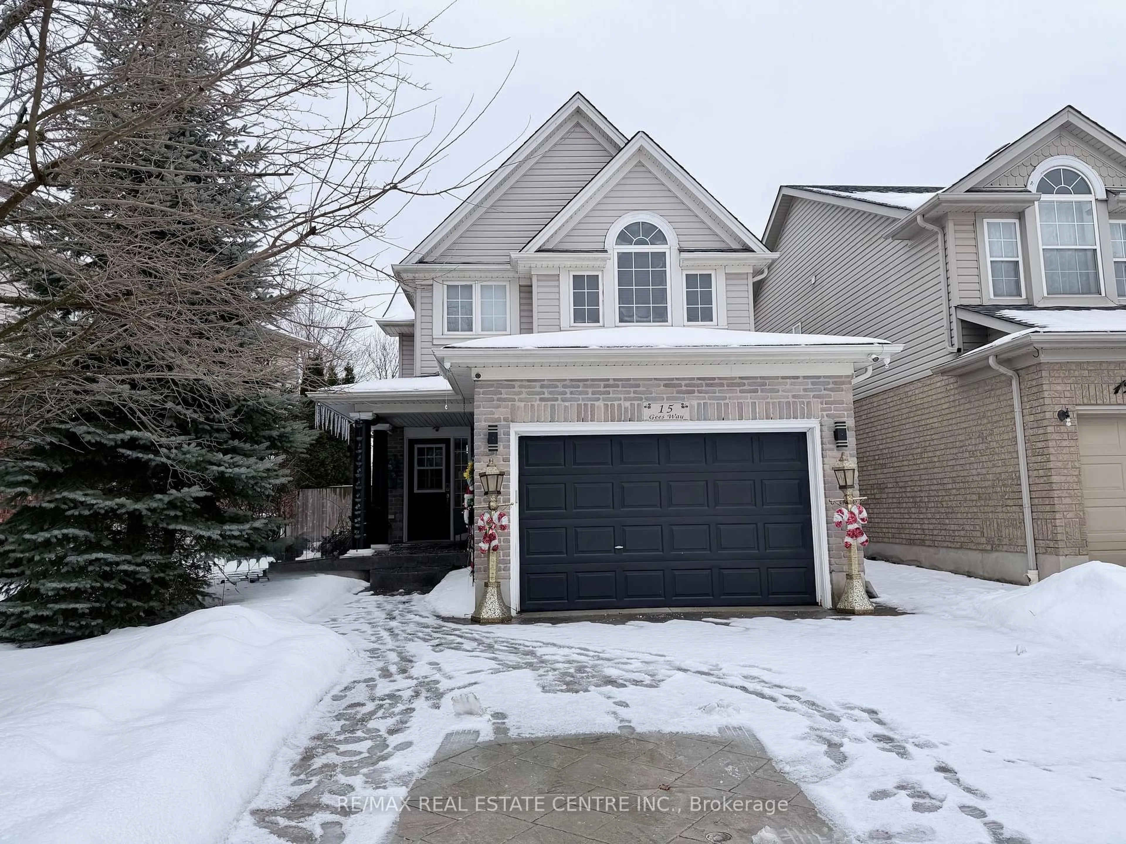 Unknown for 15 Gees Way, Cambridge Ontario N3C 4M5