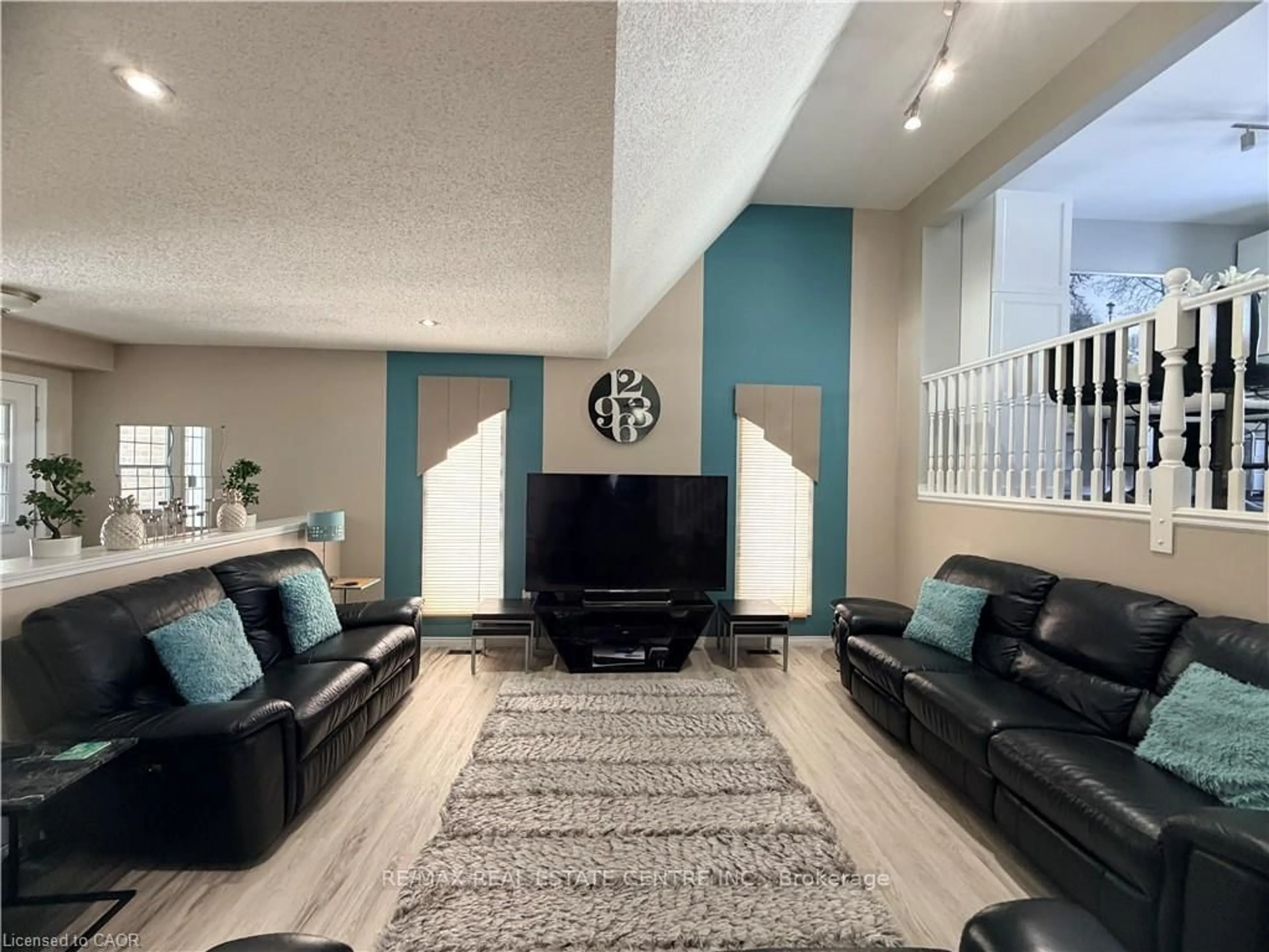 Living room with furniture, unknown for 15 Gees Way, Cambridge Ontario N3C 4M5