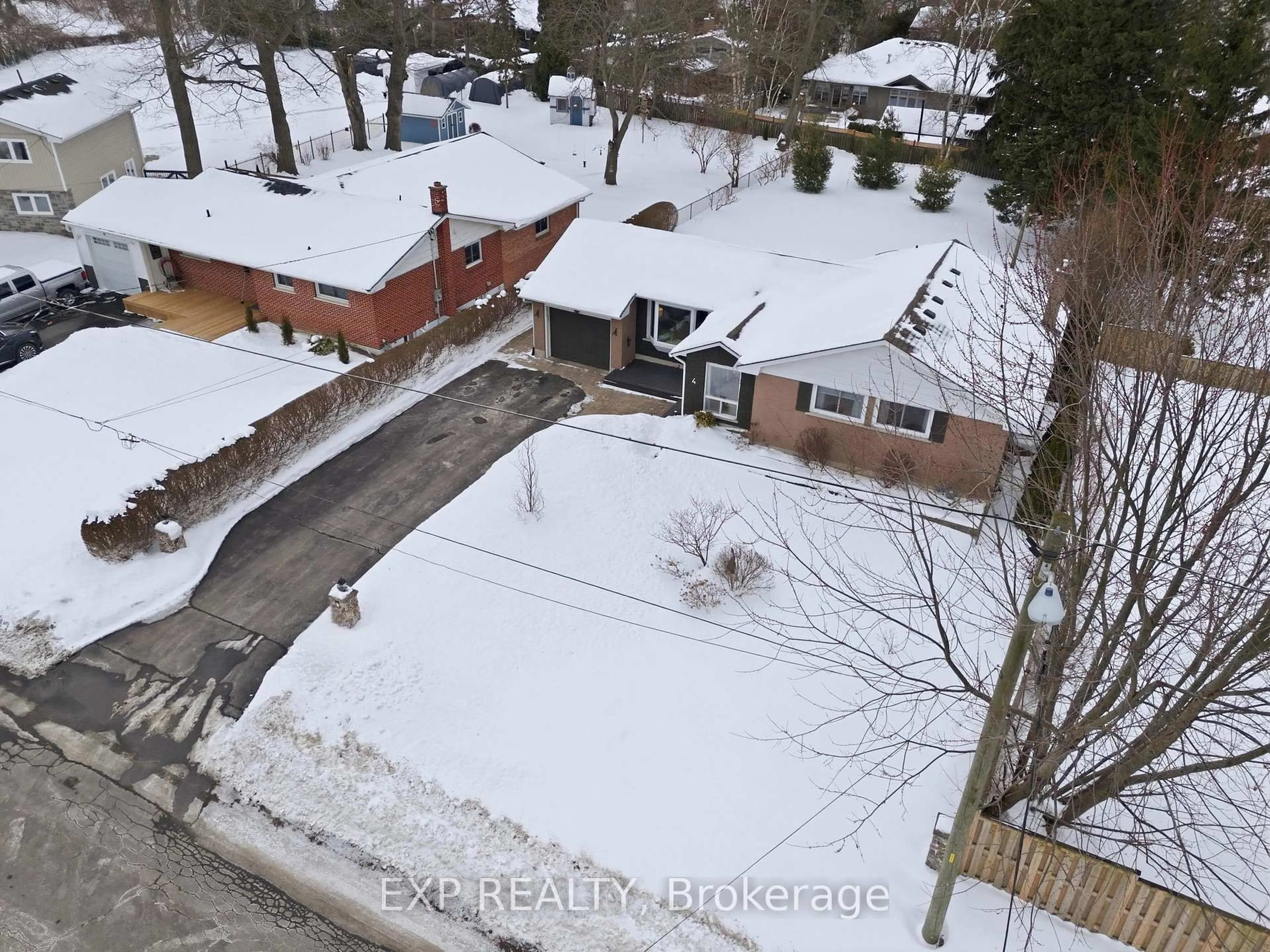 A pic from outside/outdoor area/front of a property/back of a property/a pic from drone, street for 4 Springbrook Rd, Cobourg Ontario K9A 4H7