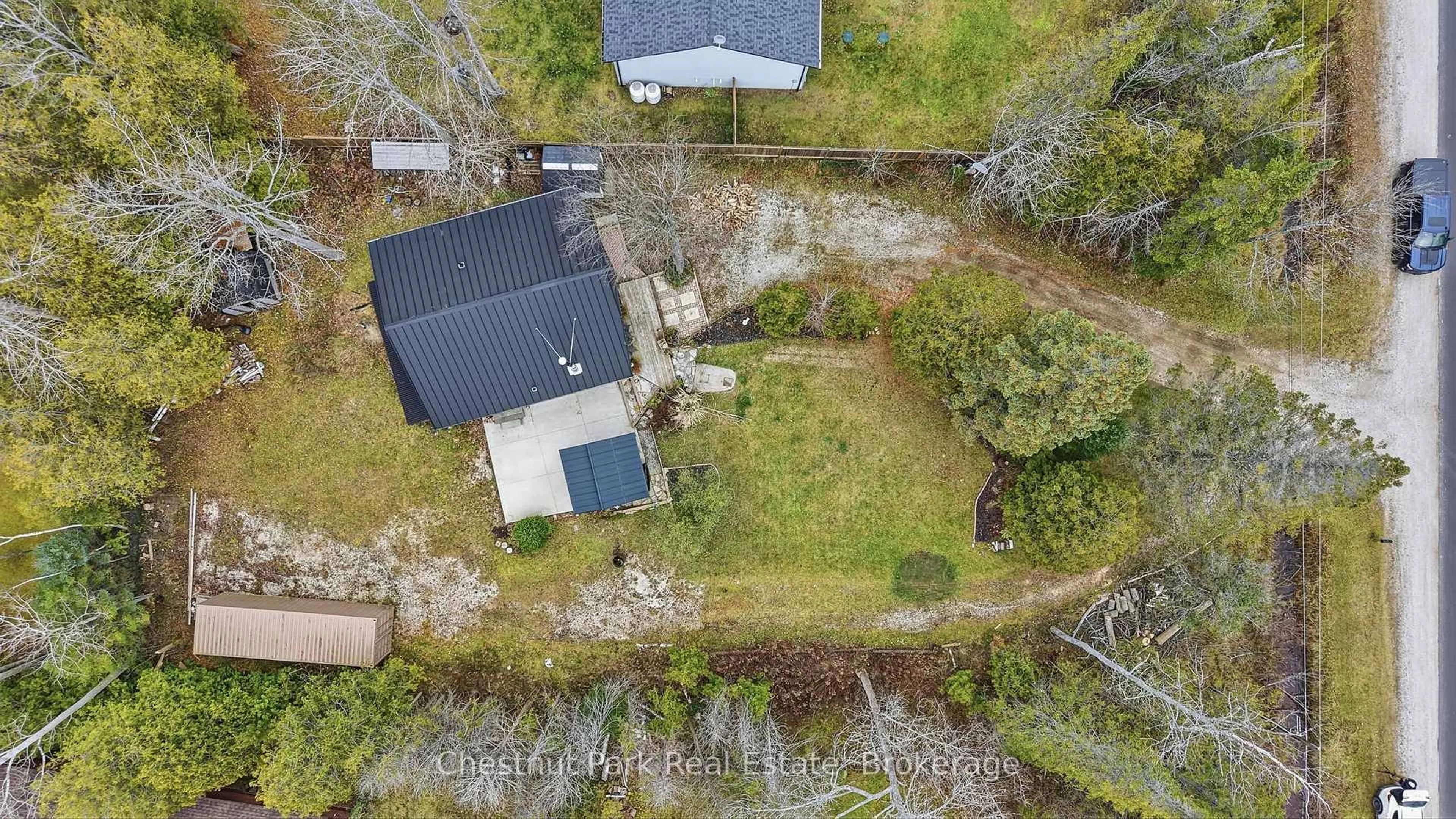 A pic from outside/outdoor area/front of a property/back of a property/a pic from drone, street for 324 Bryant St, South Bruce Peninsula Ontario N0H 2T0