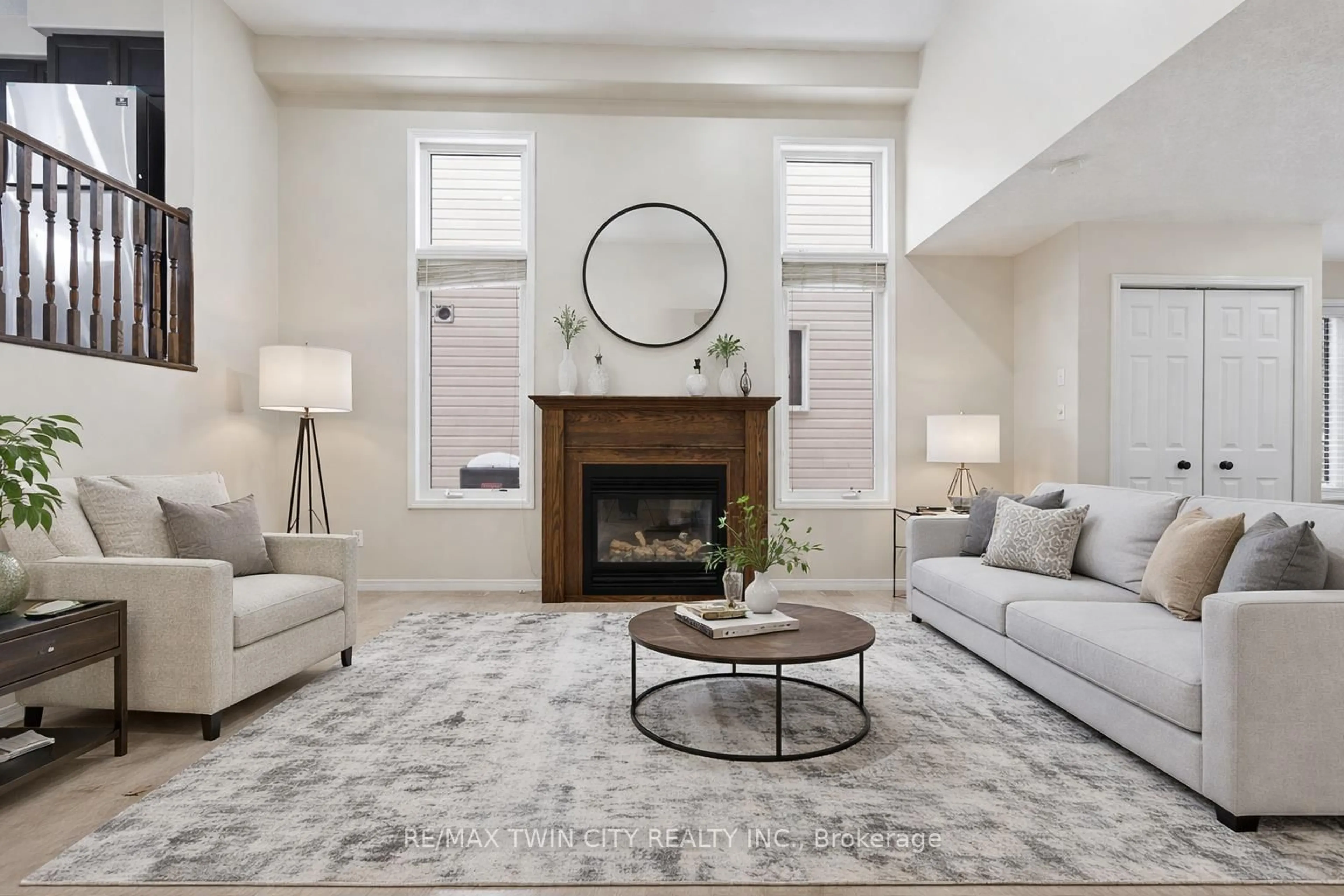 Living room with furniture, unknown for 187 Woodbine Ave, Kitchener Ontario N2R 1Y5