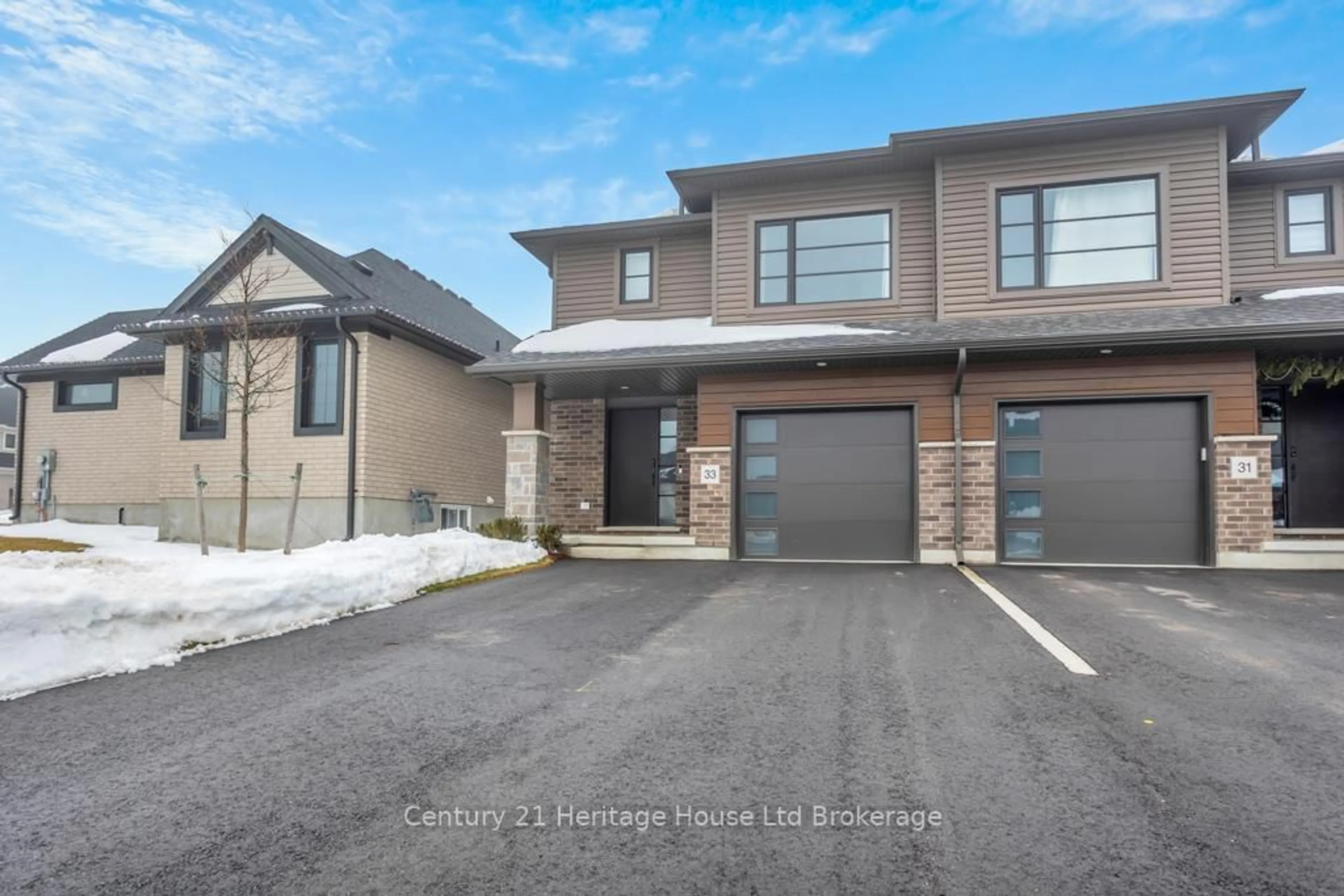 Home with brick exterior material, street for 33 Martin St, Tillsonburg Ontario N4G 0K3