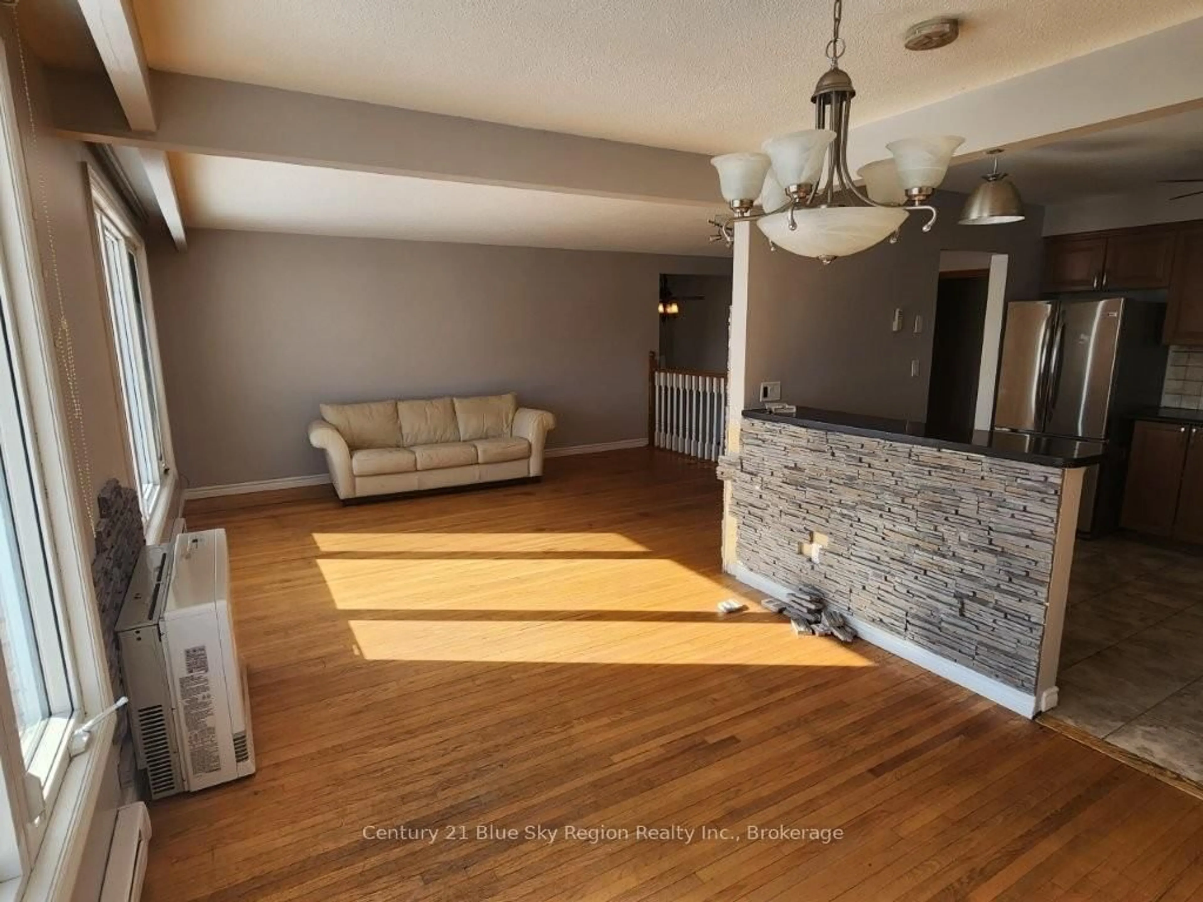 Living room with furniture, unknown for 88 Beverly Rd, North Bay Ontario P1B 7P8
