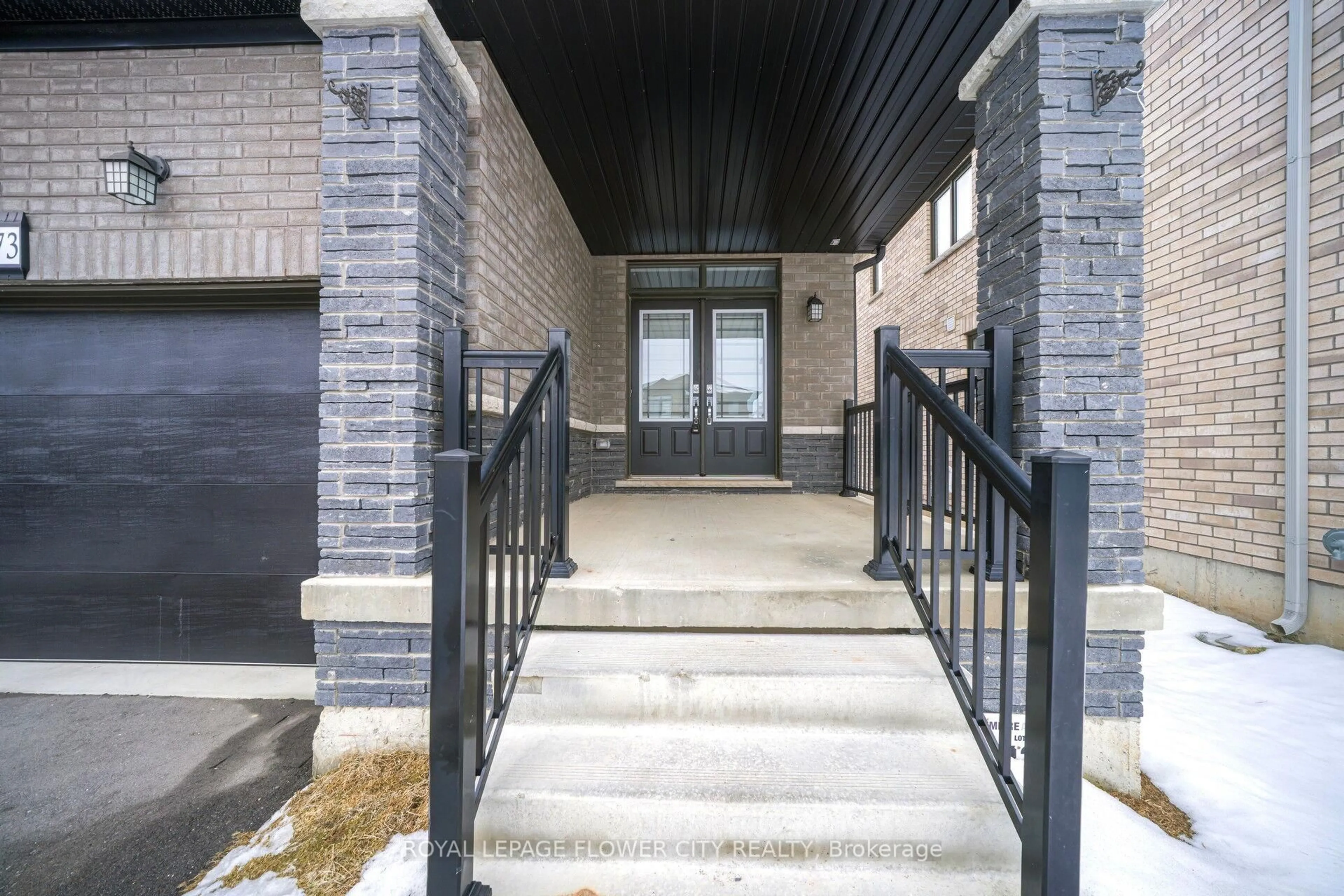 Unknown for 73 Sundin Dr, Haldimand Ontario N3W 0H3