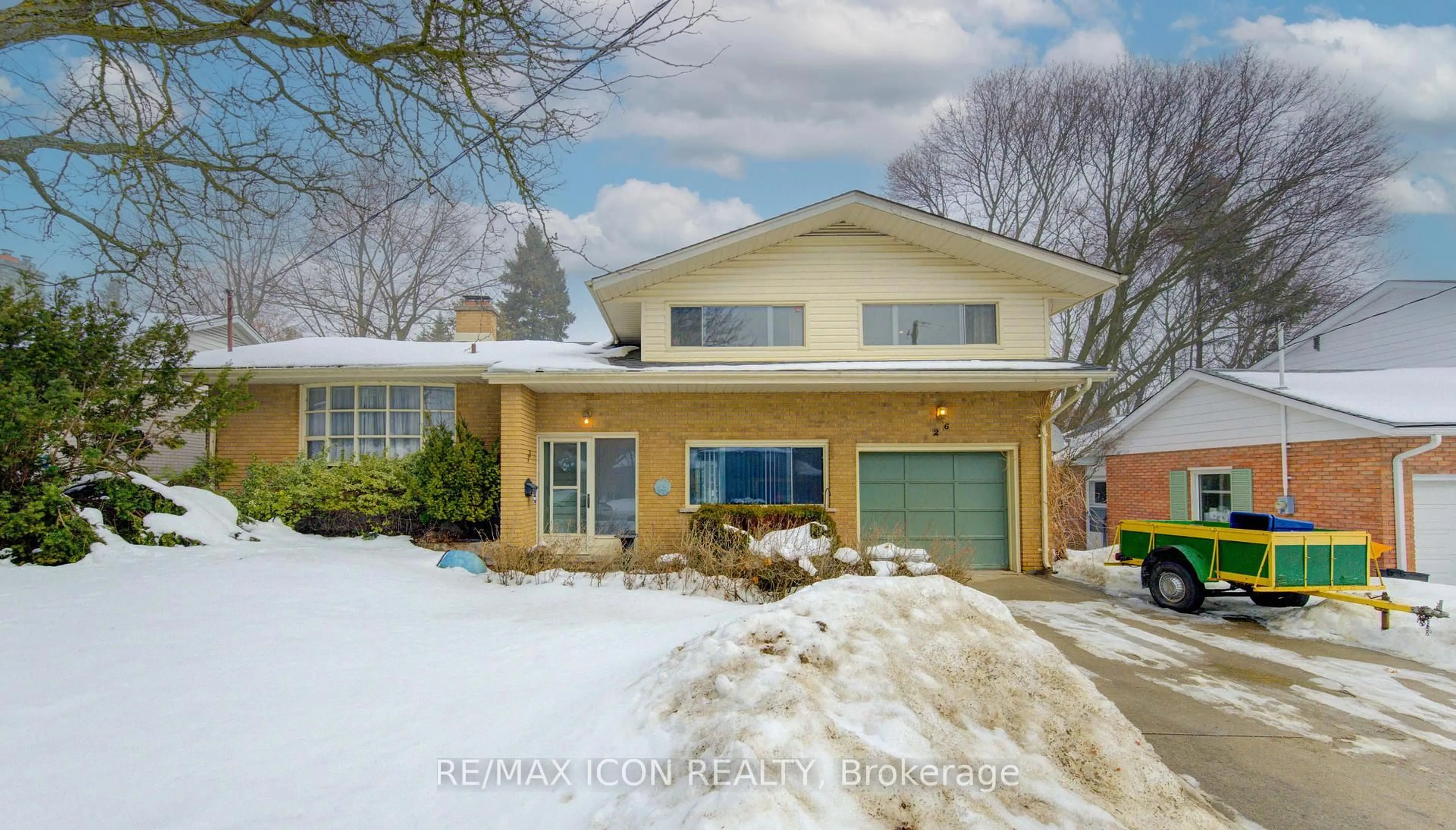 Home with brick exterior material, street for 26 Deerpark Cres, Kitchener Ontario N2M 4R2