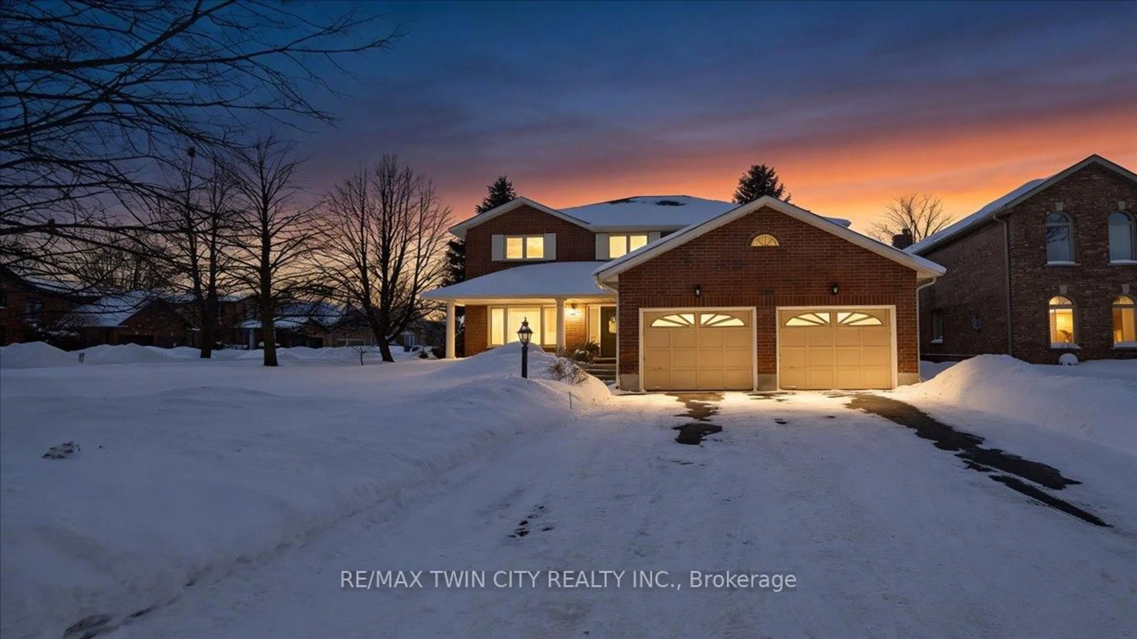 Unknown for 599 Stonebury Cres, Waterloo Ontario N2K 3R2