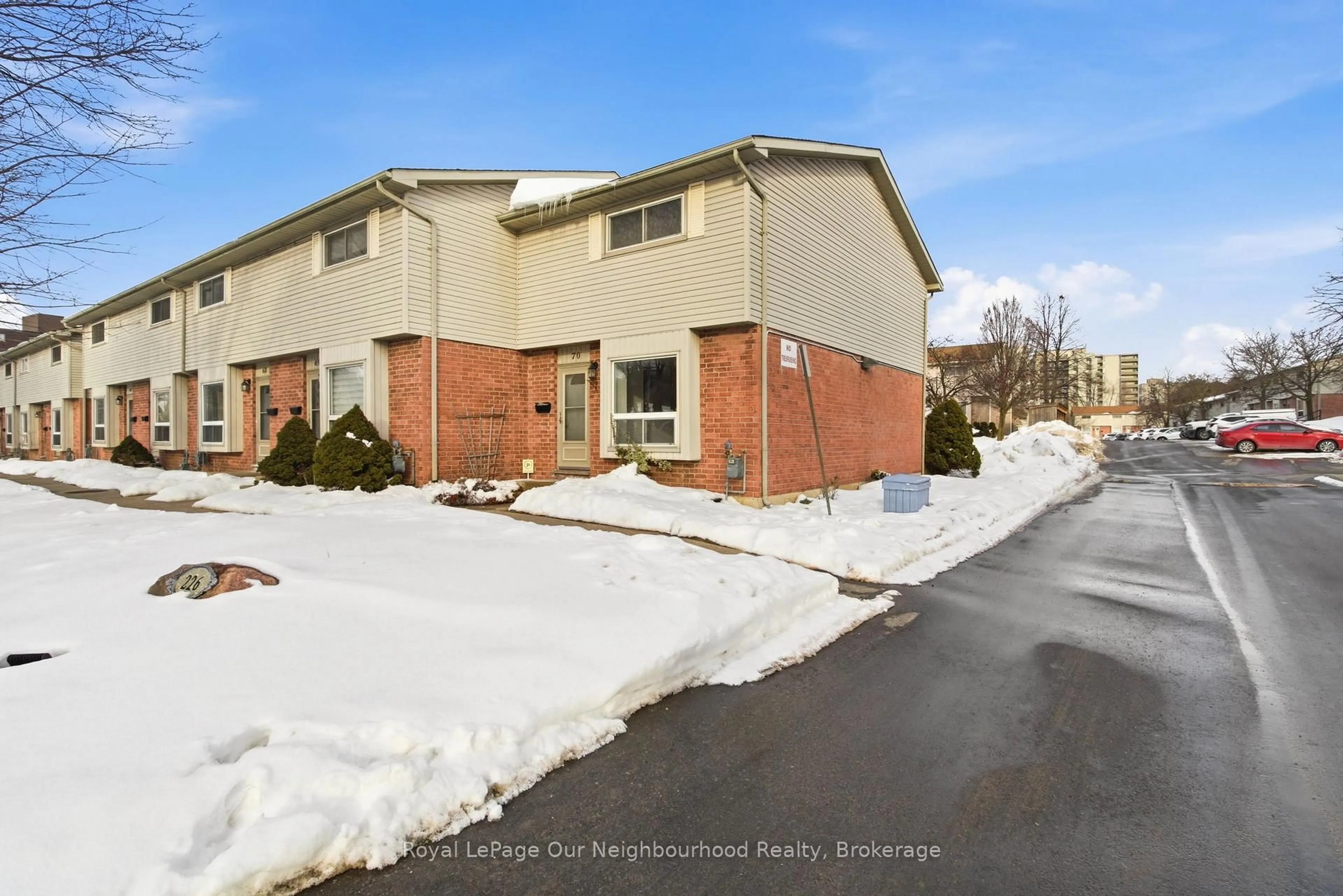 Unknown for 226 Highview Ave #70, London South Ontario N6J 4K1