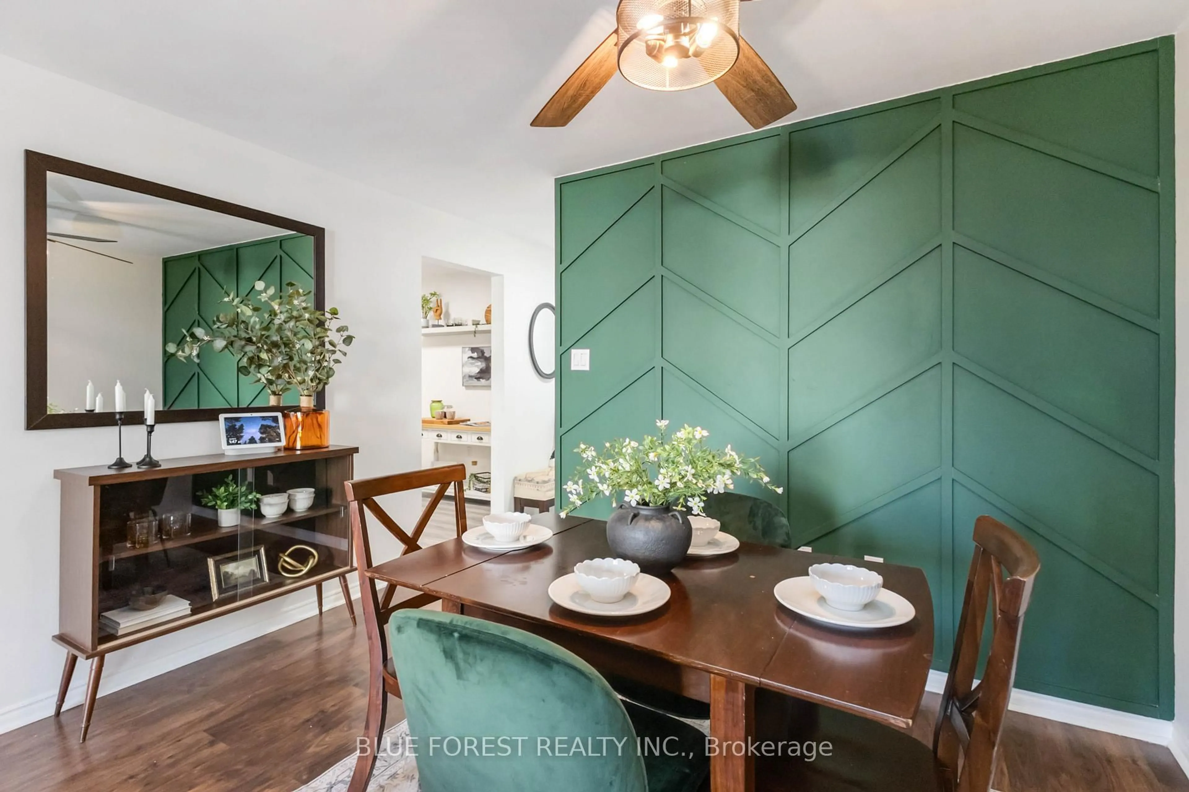 Dining room, unknown for 75 Huxley St #503, London South Ontario N6J 4W7