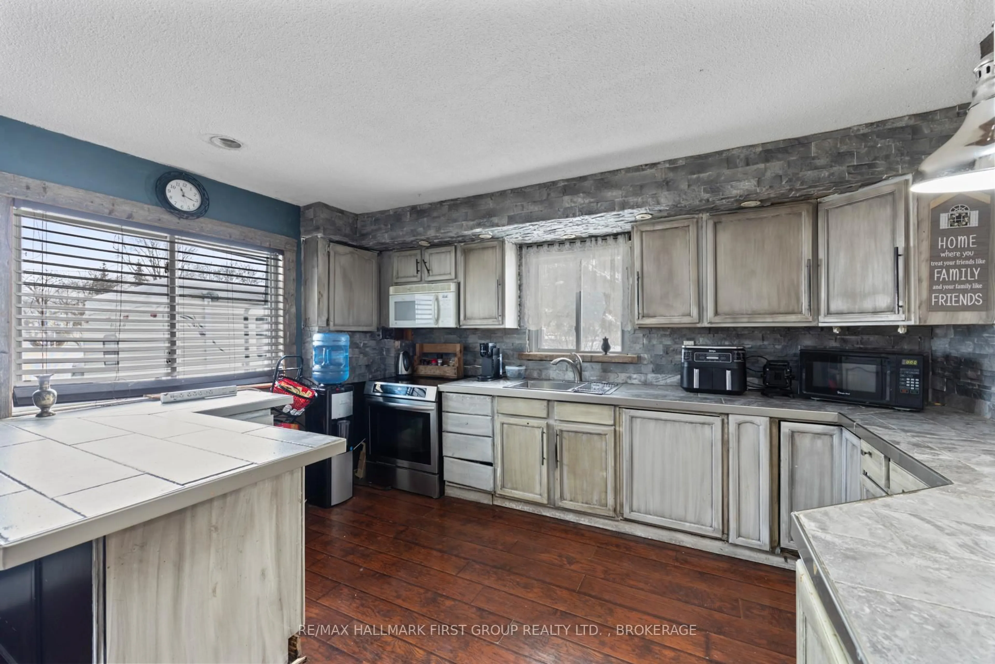 Open concept kitchen, ceramic/tile floor for 469 Absalom Rd, Bath Ontario K0H 1G0