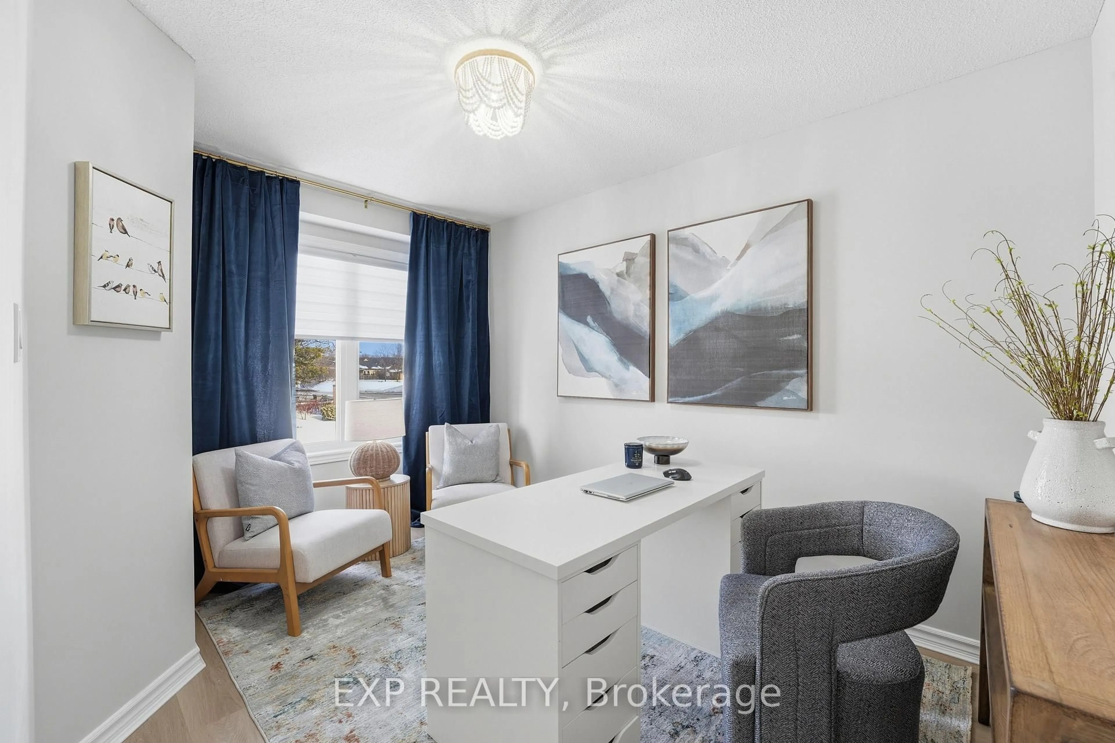 A pic of a room for 19 Bartlett Ave #1, Grimsby Ontario L3M 5G6