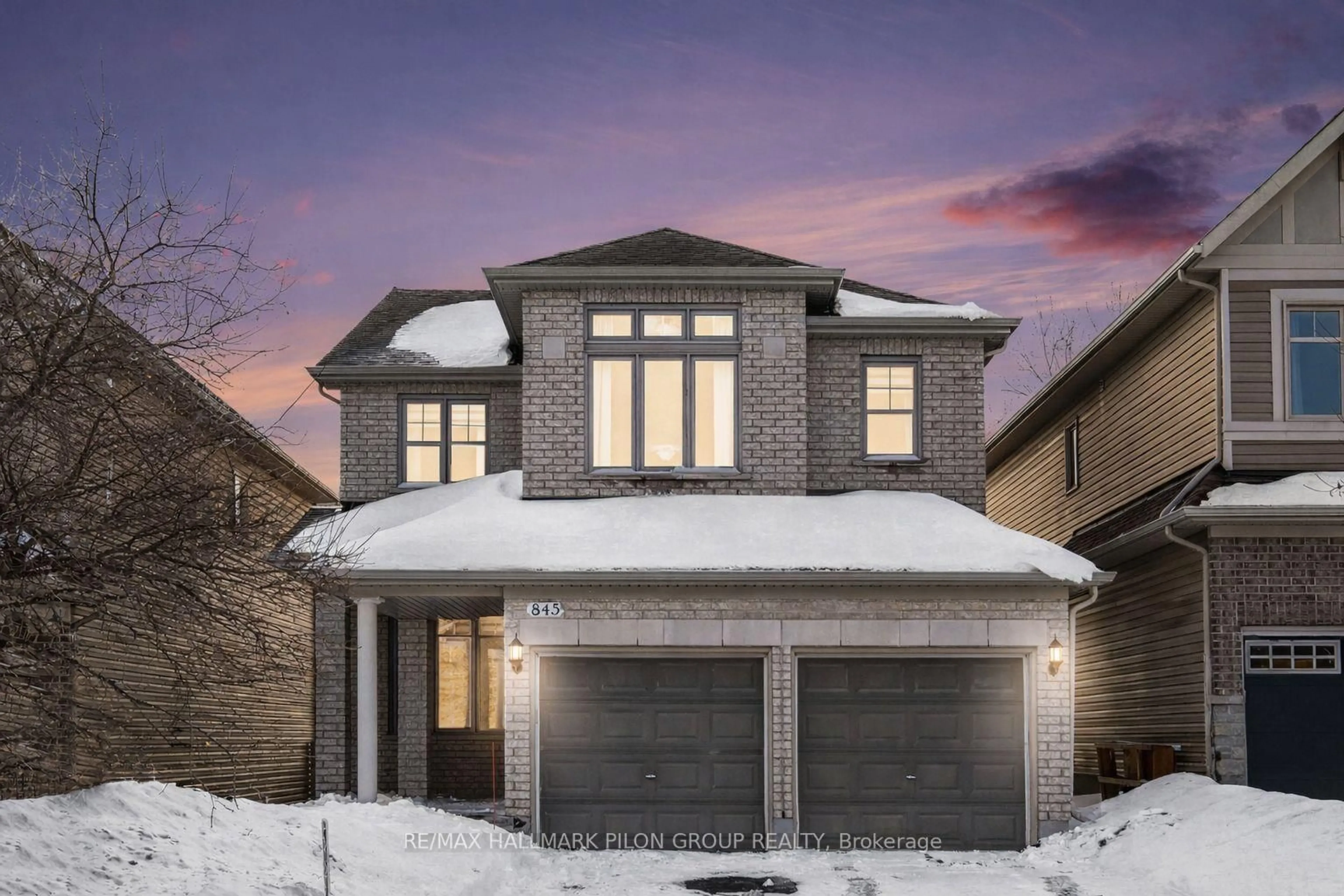 Home with brick exterior material, street for 845 Contour St, Ottawa Ontario K1W 0G6