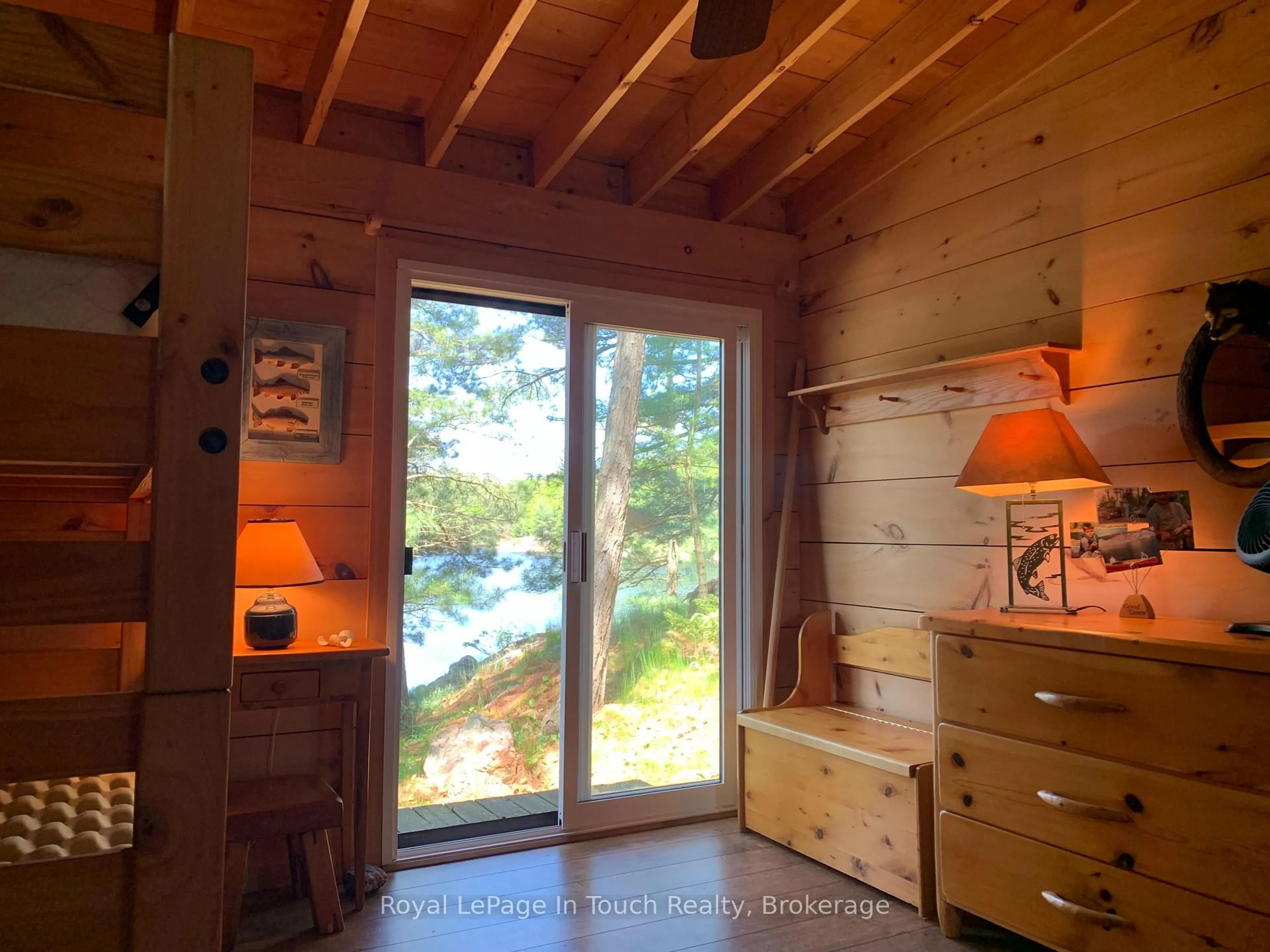 Unknown for ISLAND B462-1 ISLAND 462-1, The Archipelago Ontario P0J 2T0