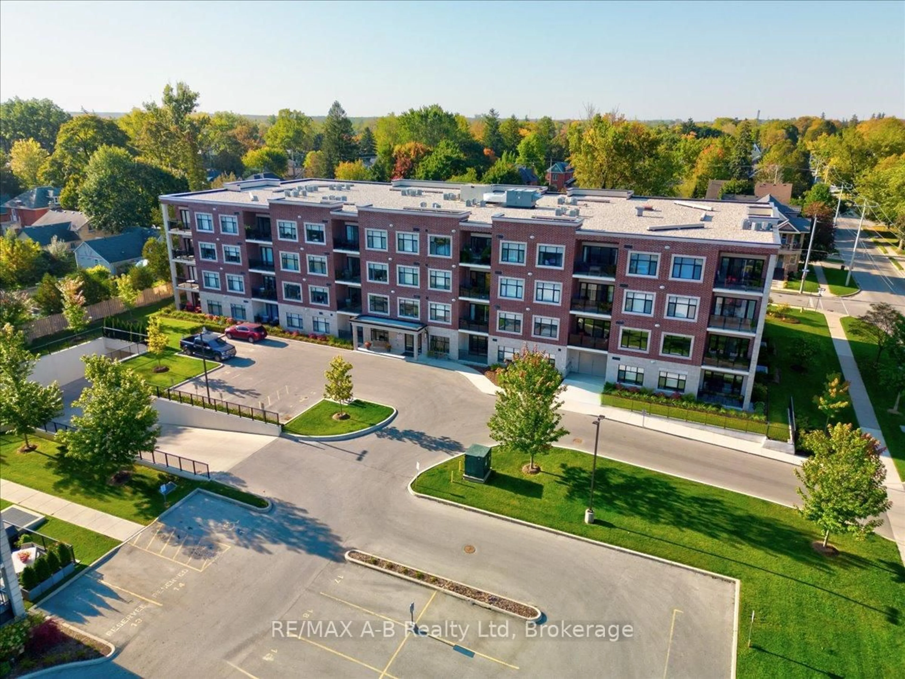 A pic from outside/outdoor area/front of a property/back of a property/a pic from drone, building for 235 John St #109, Stratford Ontario N5A 0H9
